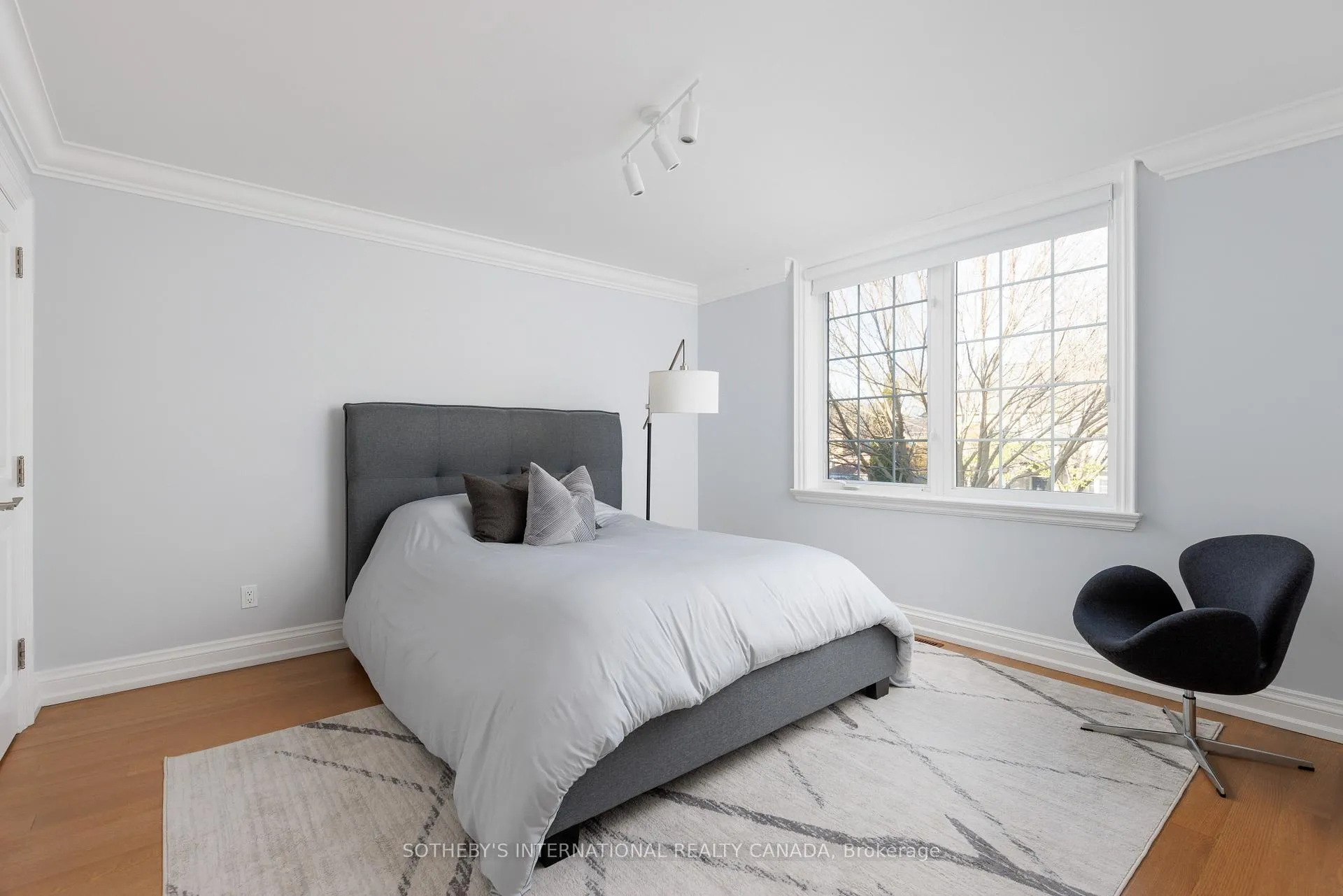 Photo 29 of 36 Gardenvale Road, Etobicoke, Stonegate-Queensway — HOMEH