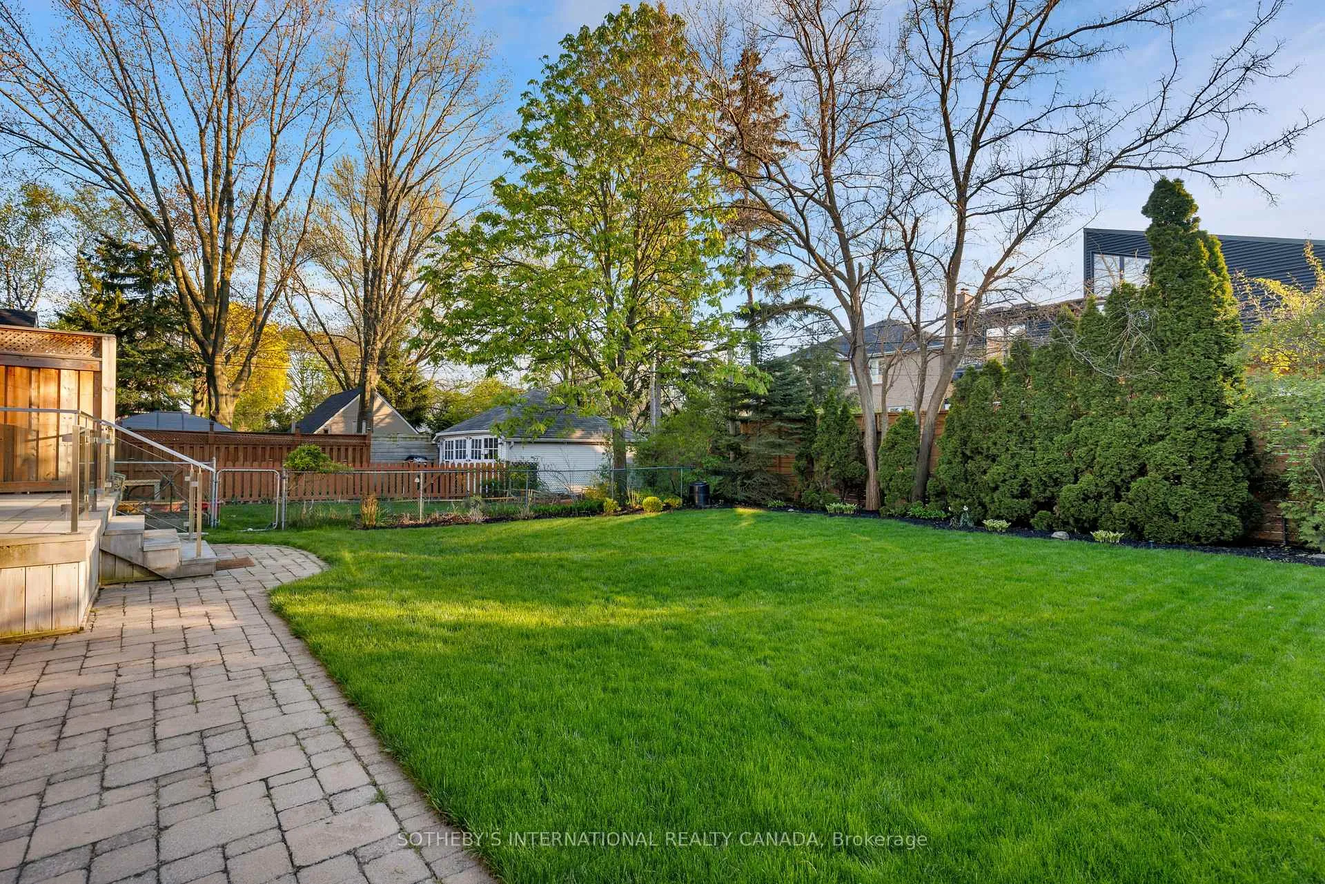 Photo 45 of 36 Gardenvale Road, Etobicoke, Stonegate-Queensway — HOMEH