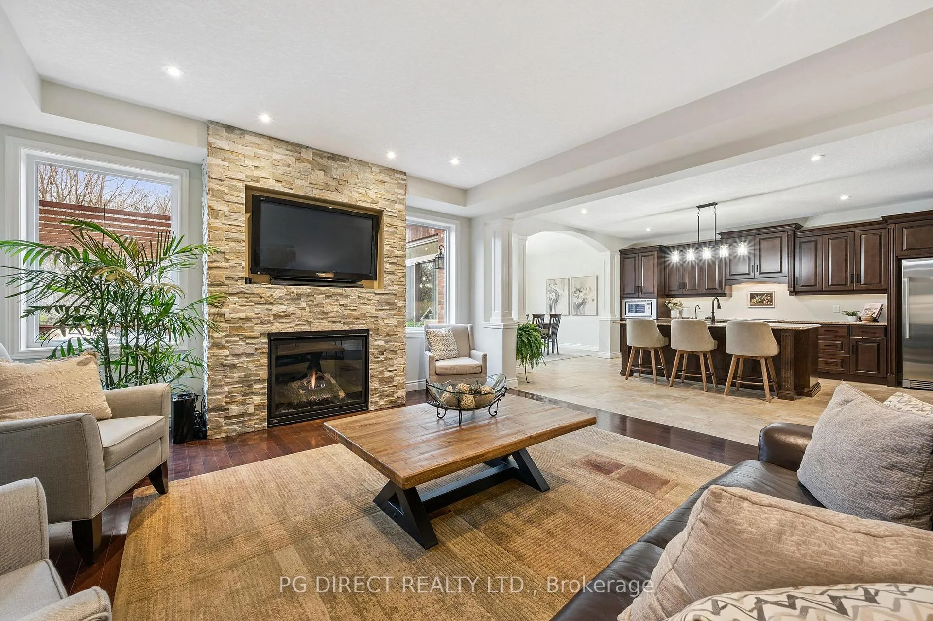 Photo 3 of 70 Waverley Drive, Guelph, Riverside Park — HOMEH