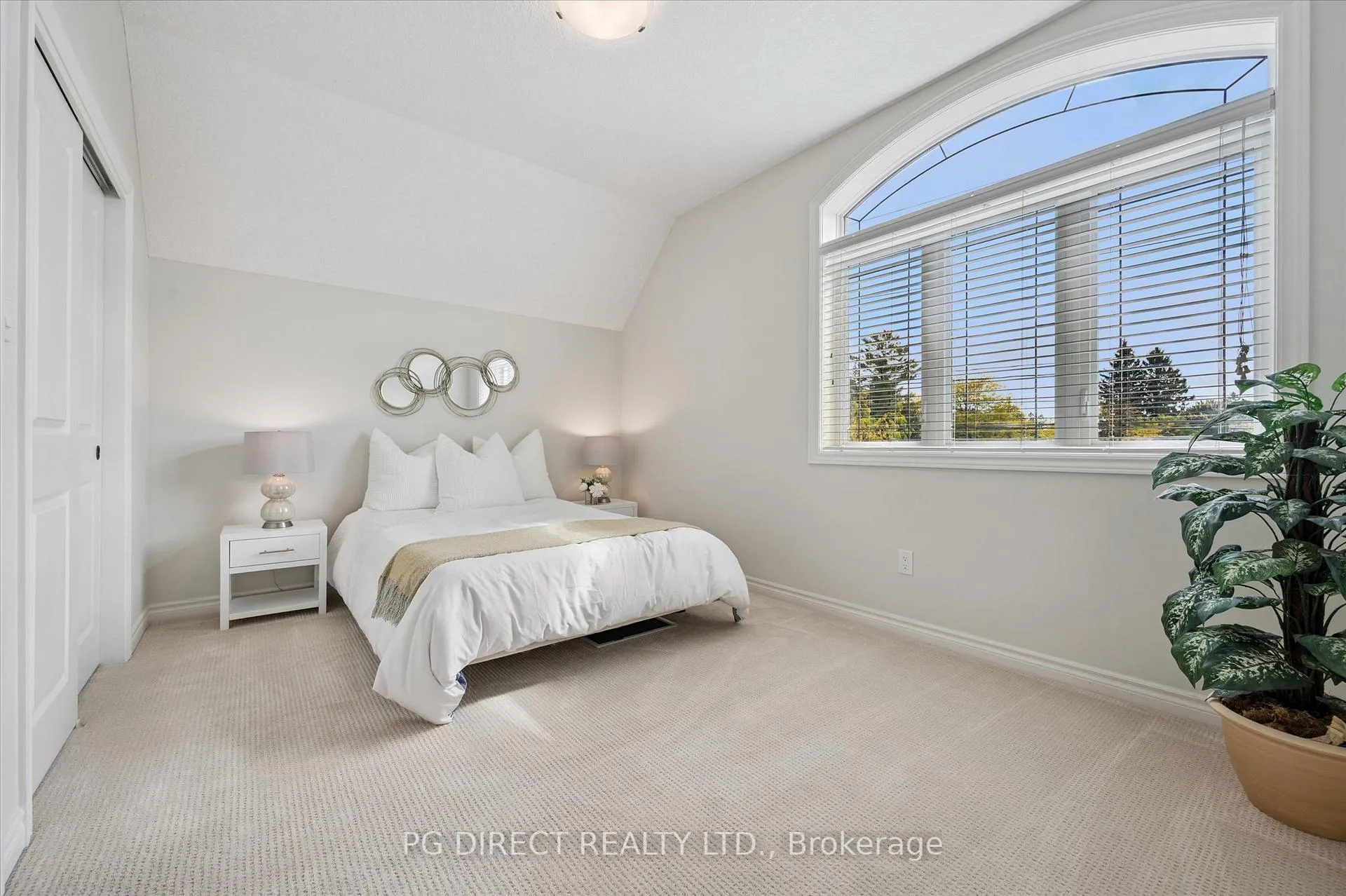 Photo 13 of 70 Waverley Drive, Guelph, Riverside Park — HOMEH