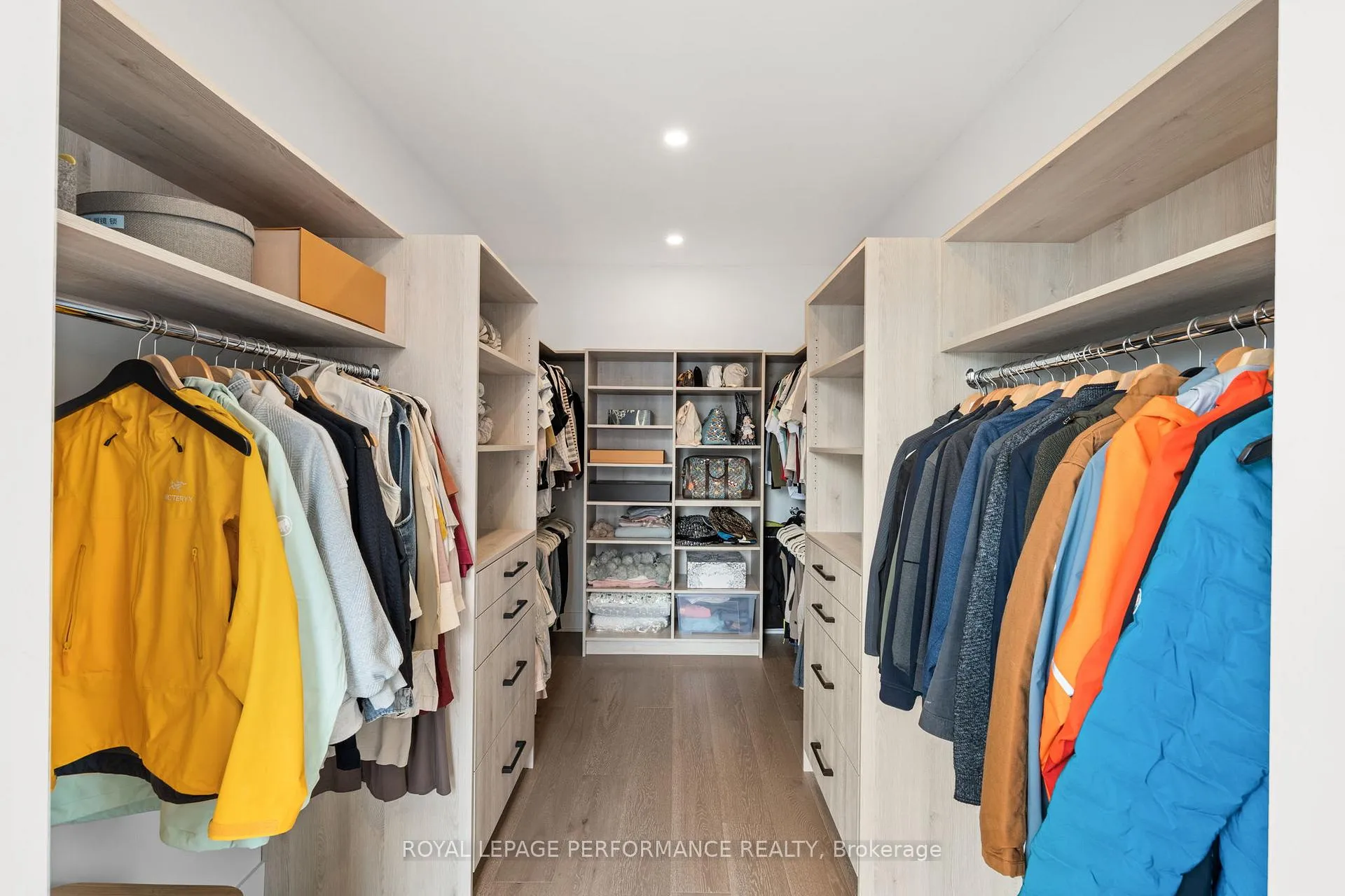 Photo 28 of 505 Windermere Avenue, Ottawa, McKellar/Highland — HOMEH