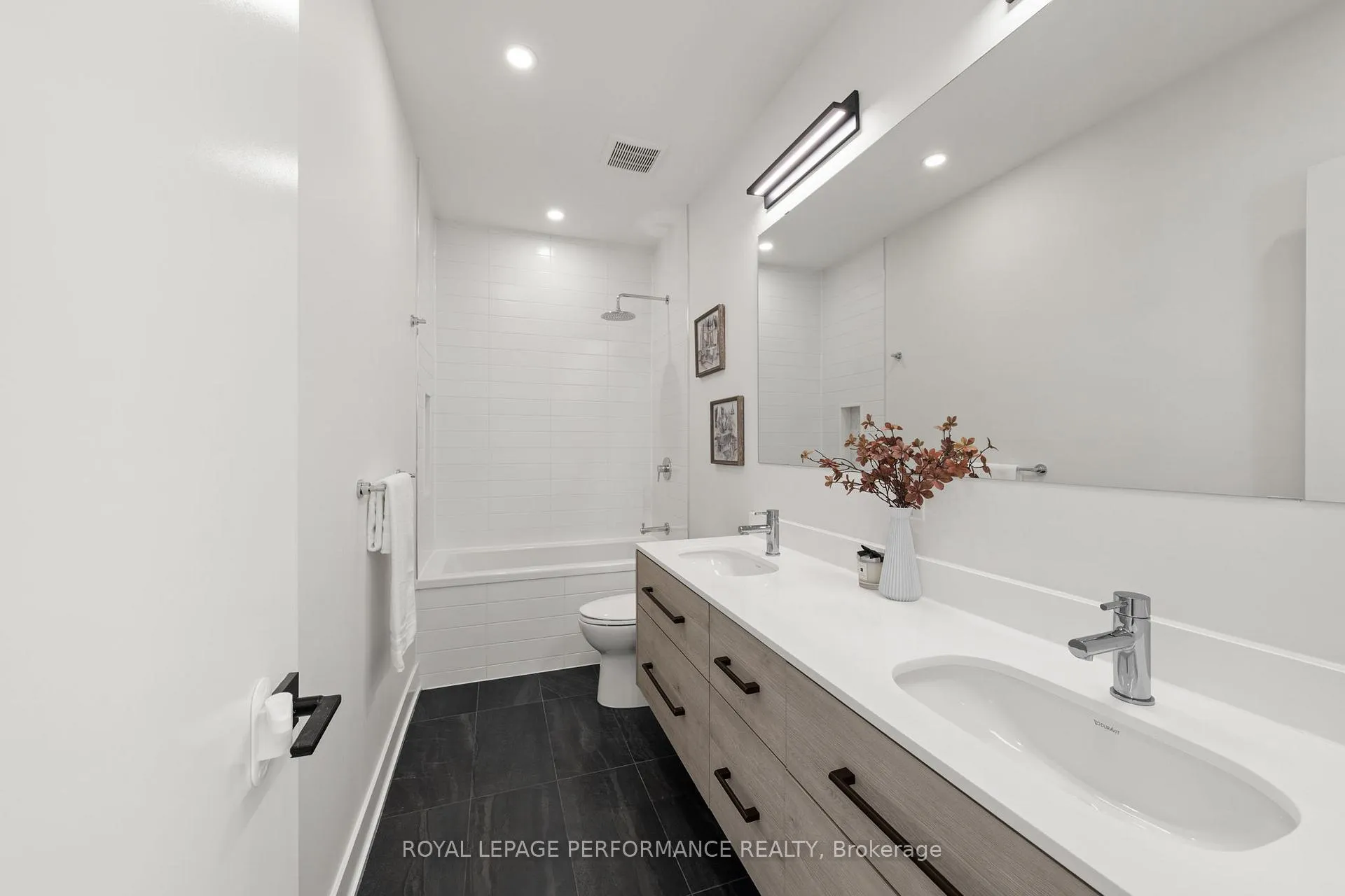 Photo 36 of 505 Windermere Avenue, Ottawa, McKellar/Highland — HOMEH
