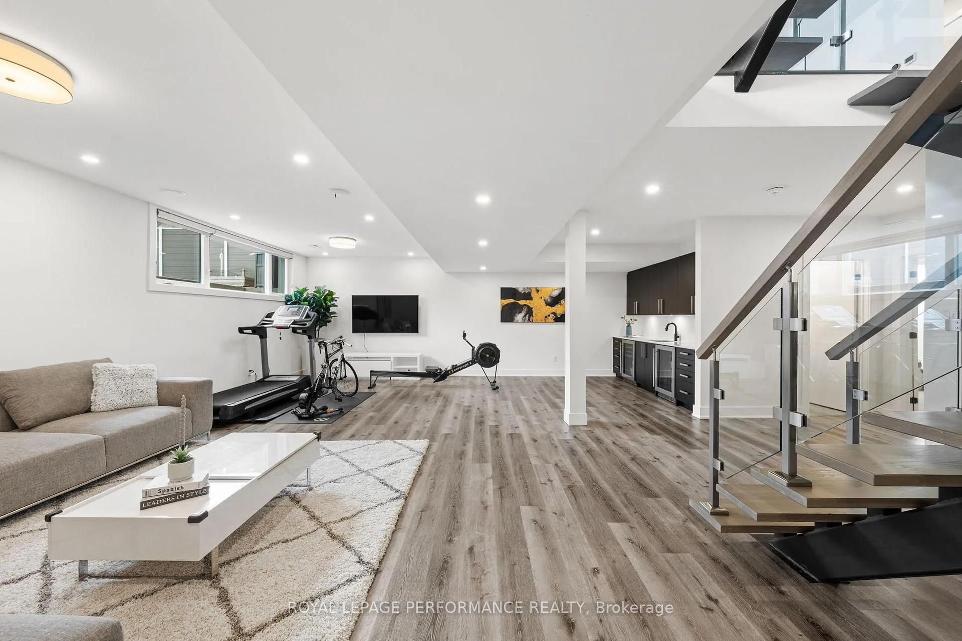 Photo 40 of 505 Windermere Avenue, Ottawa, McKellar/Highland — HOMEH