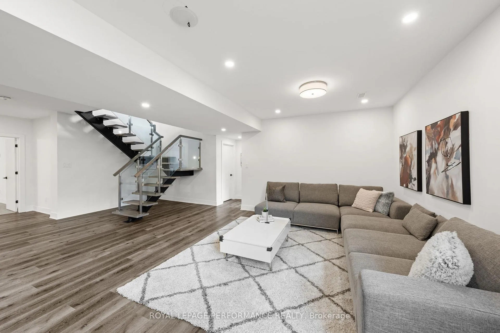 Photo 41 of 505 Windermere Avenue, Ottawa, McKellar/Highland — HOMEH