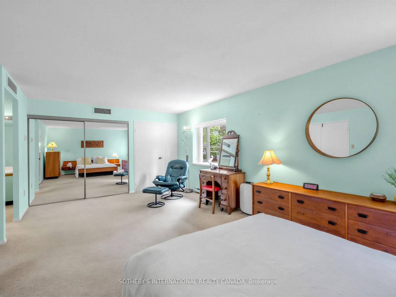 Photo 11 of Unit Th. 2, 188 Spadina Avenue, Toronto, Kensington-Chinatown — HOMEH