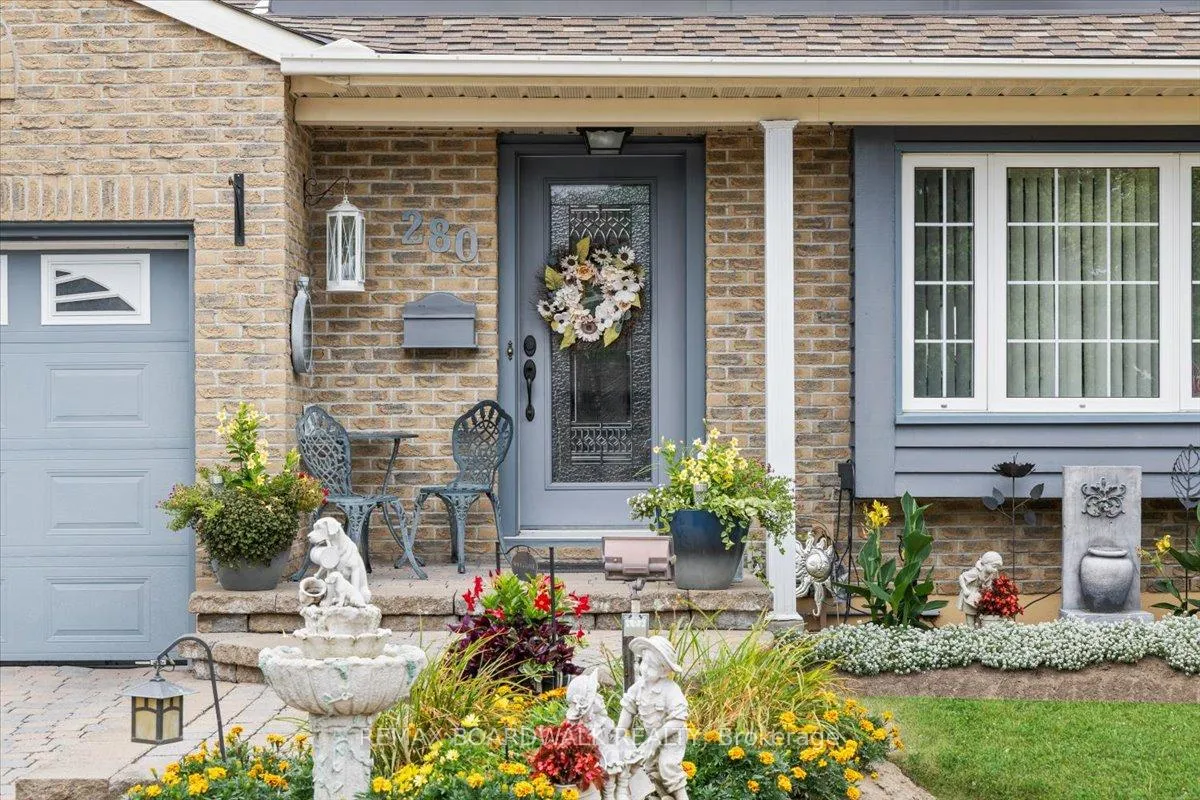 Photo 2 of 280 Park Grove Drive, Ottawa, Queenswood Heights South — HOMEH