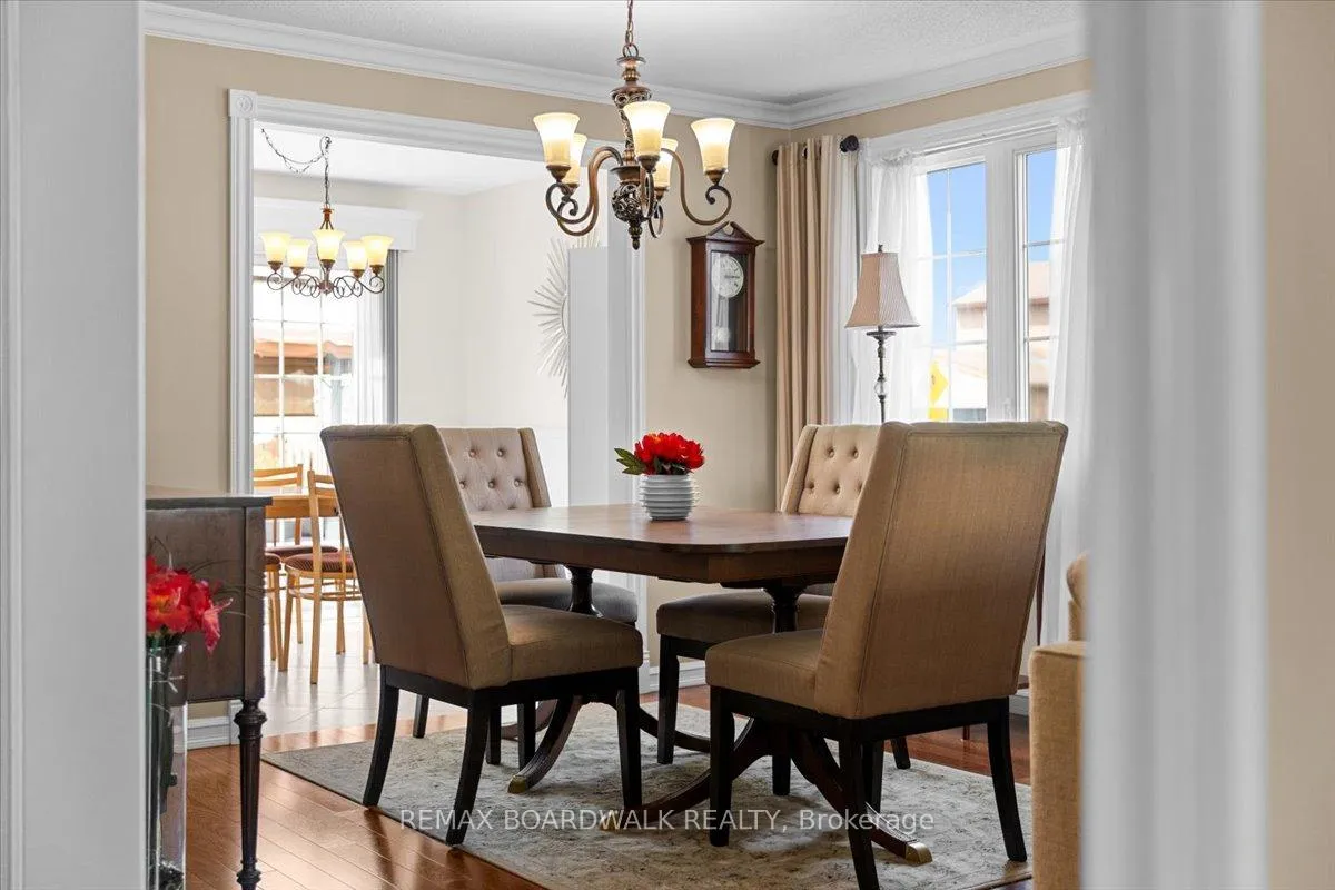 Photo 9 of 280 Park Grove Drive, Ottawa, Queenswood Heights South — HOMEH