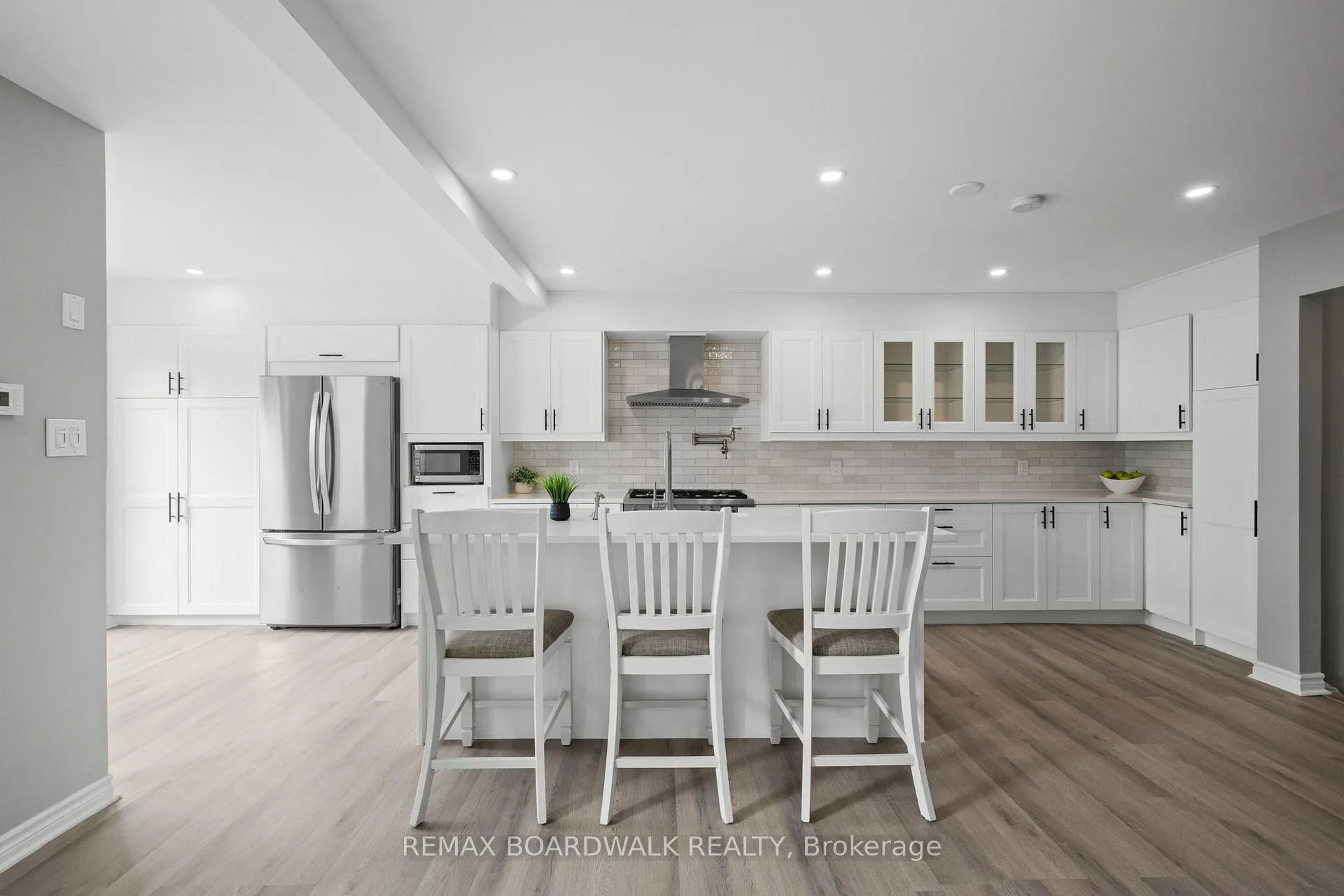 Photo 7 of 92 Kincardine Drive, Ottawa, Kanata - Glencairn/Hazeldean — HOMEH