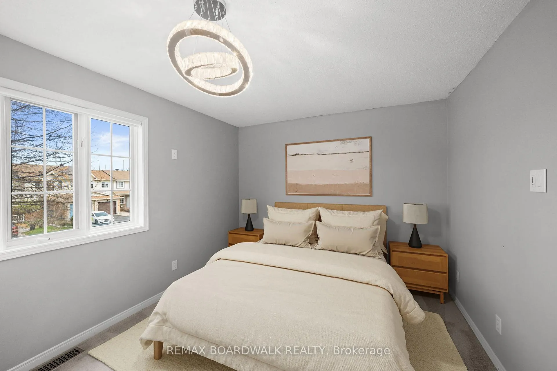 Photo 13 of 92 Kincardine Drive, Ottawa, Kanata - Glencairn/Hazeldean — HOMEH