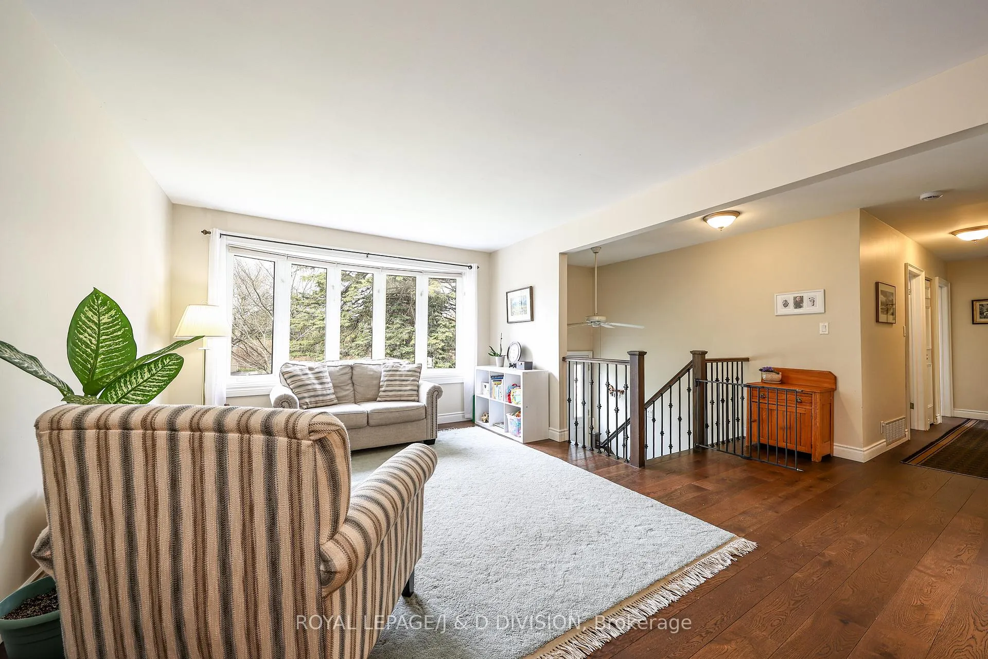 Photo 4 of 57 Alexander Road, Newmarket, Gorham-College Manor — HOMEH
