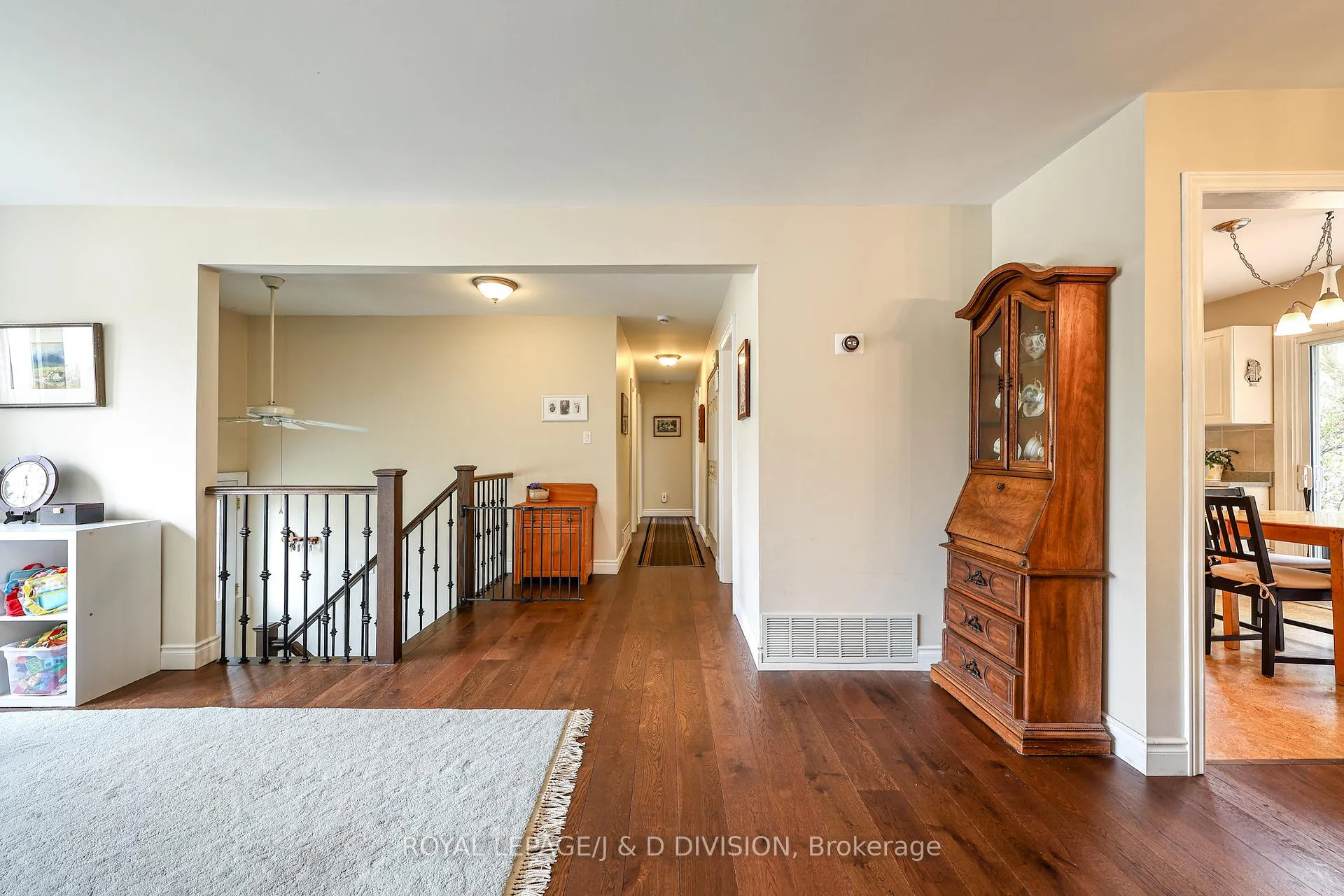 Photo 5 of 57 Alexander Road, Newmarket, Gorham-College Manor — HOMEH