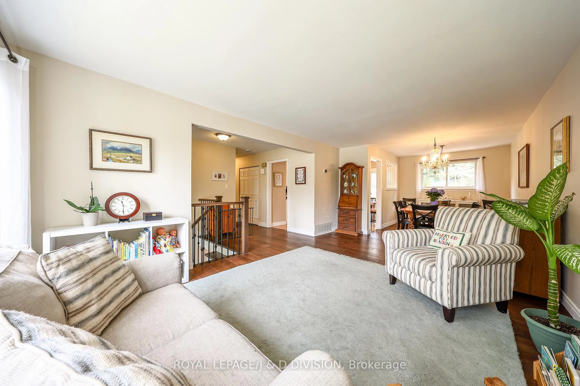 Photo 6 of 57 Alexander Road, Newmarket, Gorham-College Manor — HOMEH