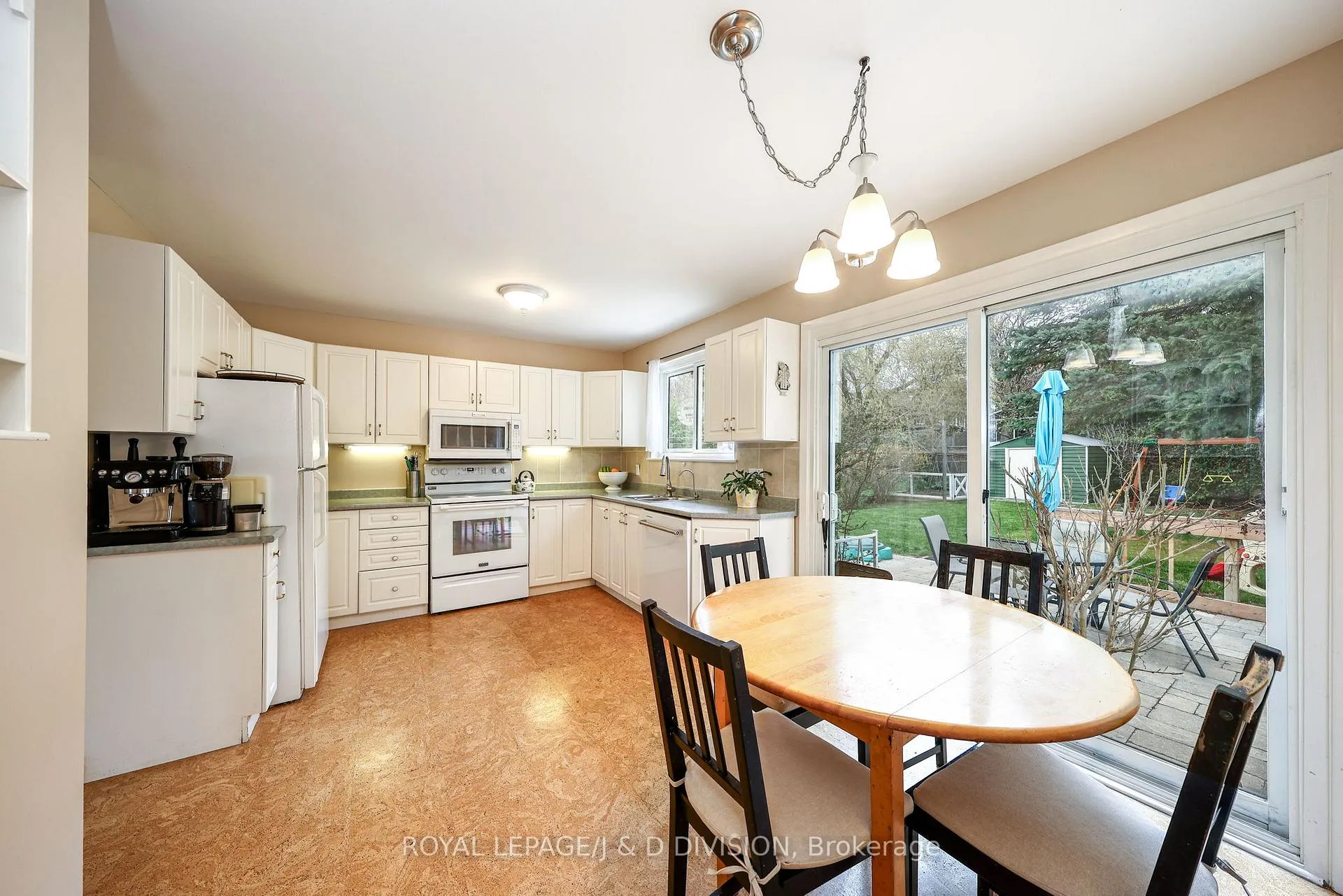 Photo 11 of 57 Alexander Road, Newmarket, Gorham-College Manor — HOMEH