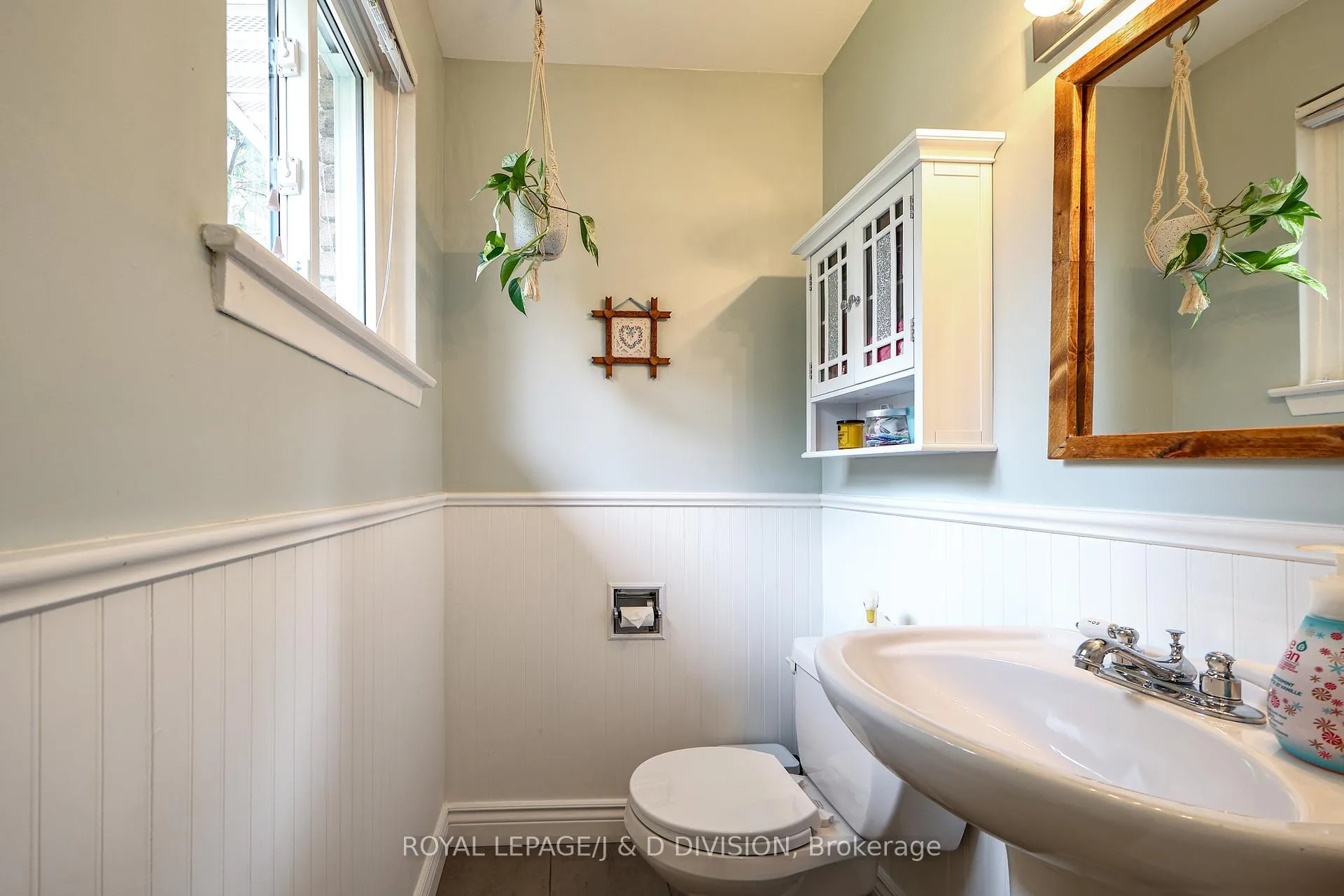 Photo 13 of 57 Alexander Road, Newmarket, Gorham-College Manor — HOMEH