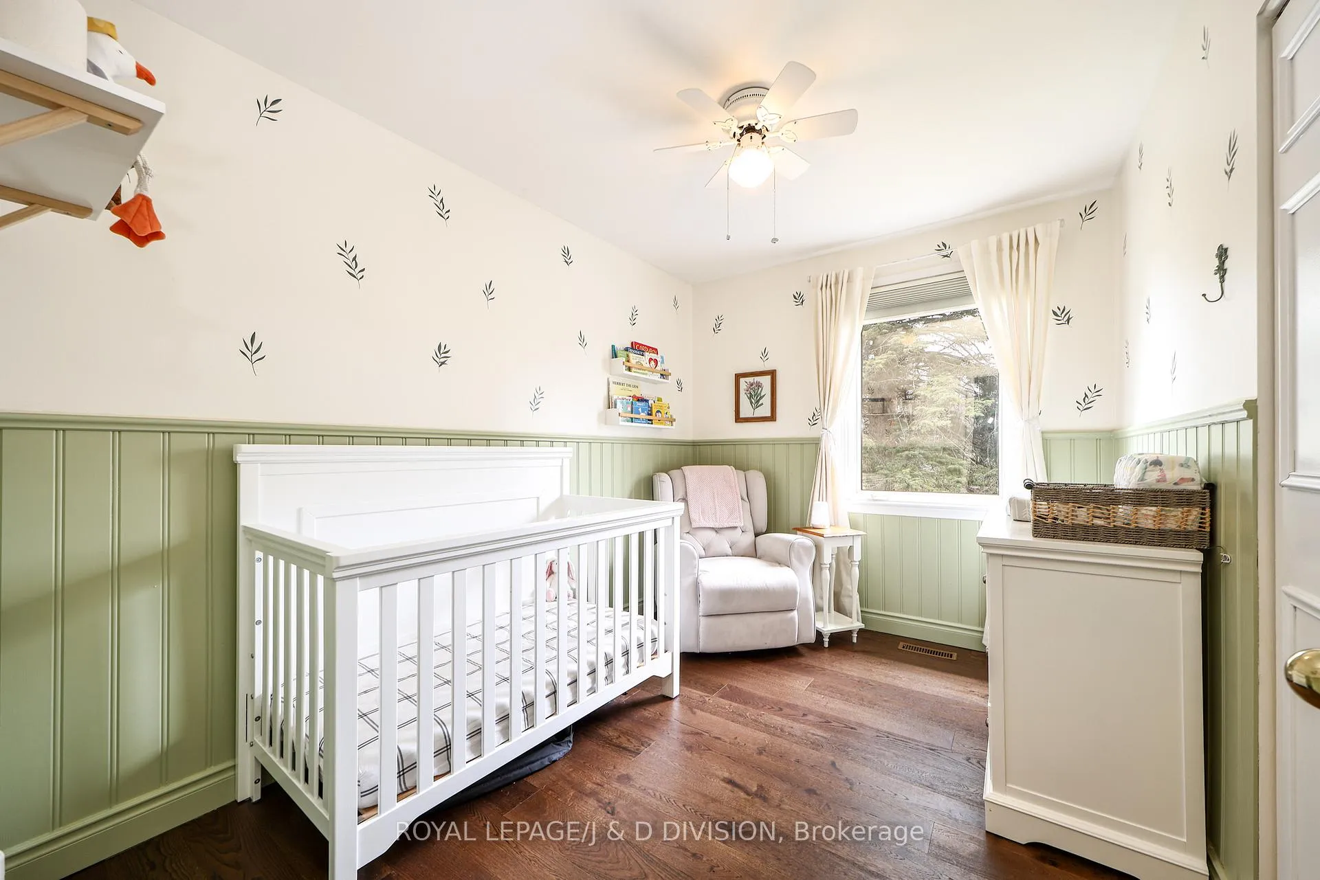 Photo 15 of 57 Alexander Road, Newmarket, Gorham-College Manor — HOMEH