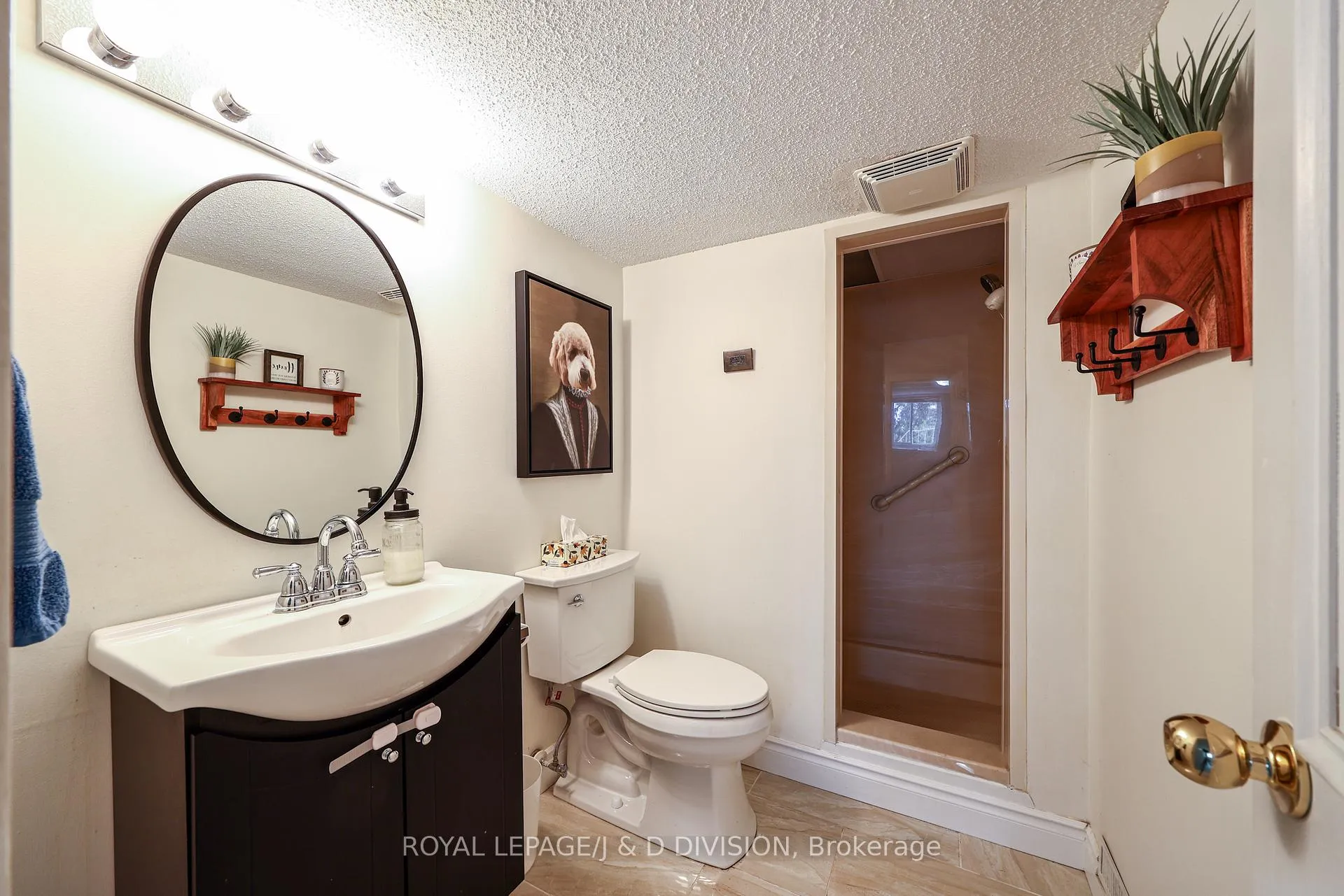 Photo 19 of 57 Alexander Road, Newmarket, Gorham-College Manor — HOMEH