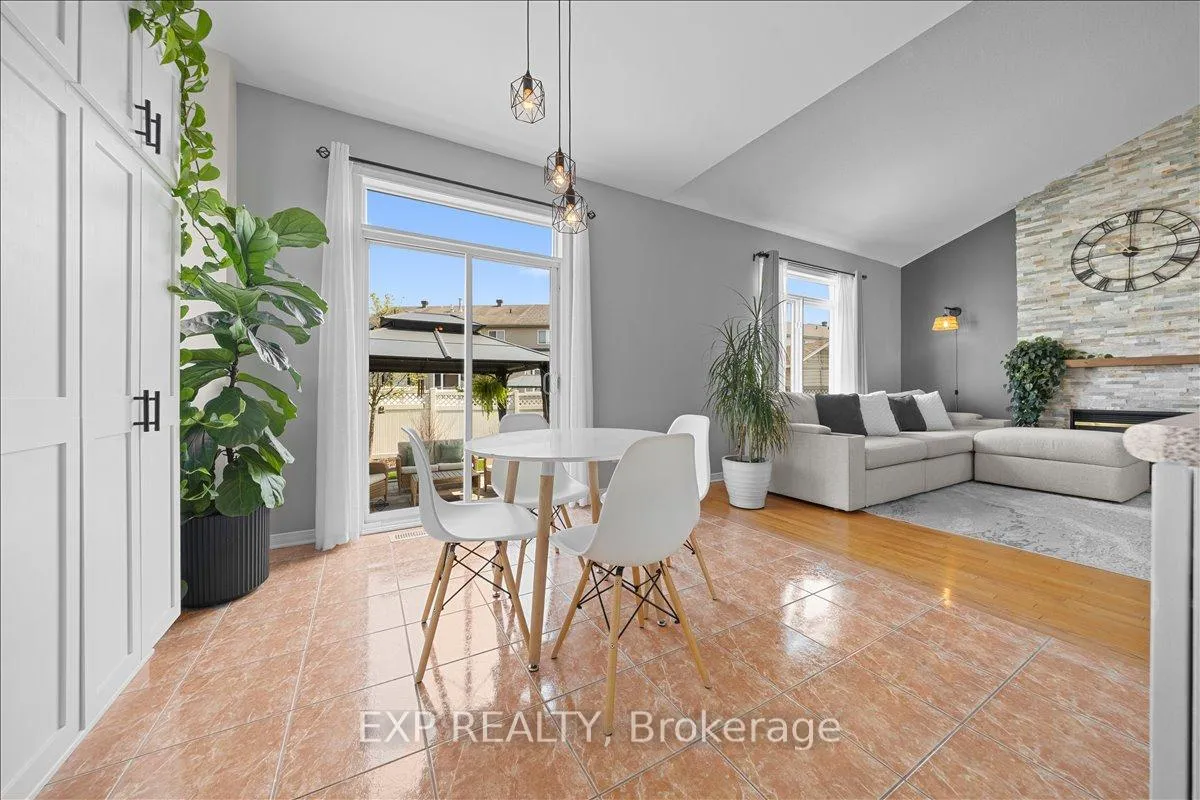 Photo 14 of 773 Valin Street, Ottawa, Fallingbrook/Gardenway South — HOMEH