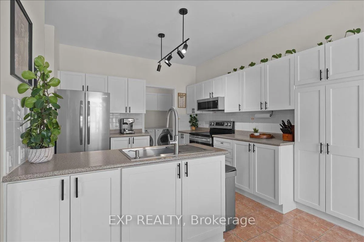 Photo 19 of 773 Valin Street, Ottawa, Fallingbrook/Gardenway South — HOMEH