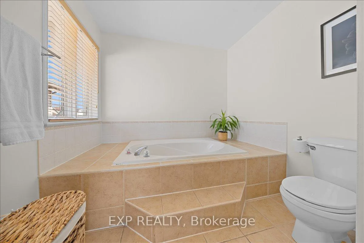 Photo 25 of 773 Valin Street, Ottawa, Fallingbrook/Gardenway South — HOMEH
