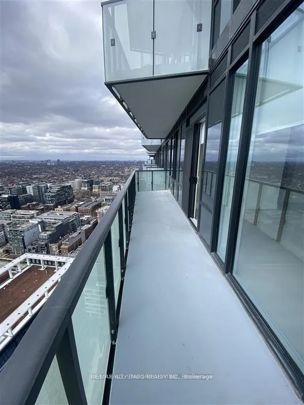 Photo 2 of Unit 3513, 470 Front Street W, Toronto, Waterfront Communities — HOMEH