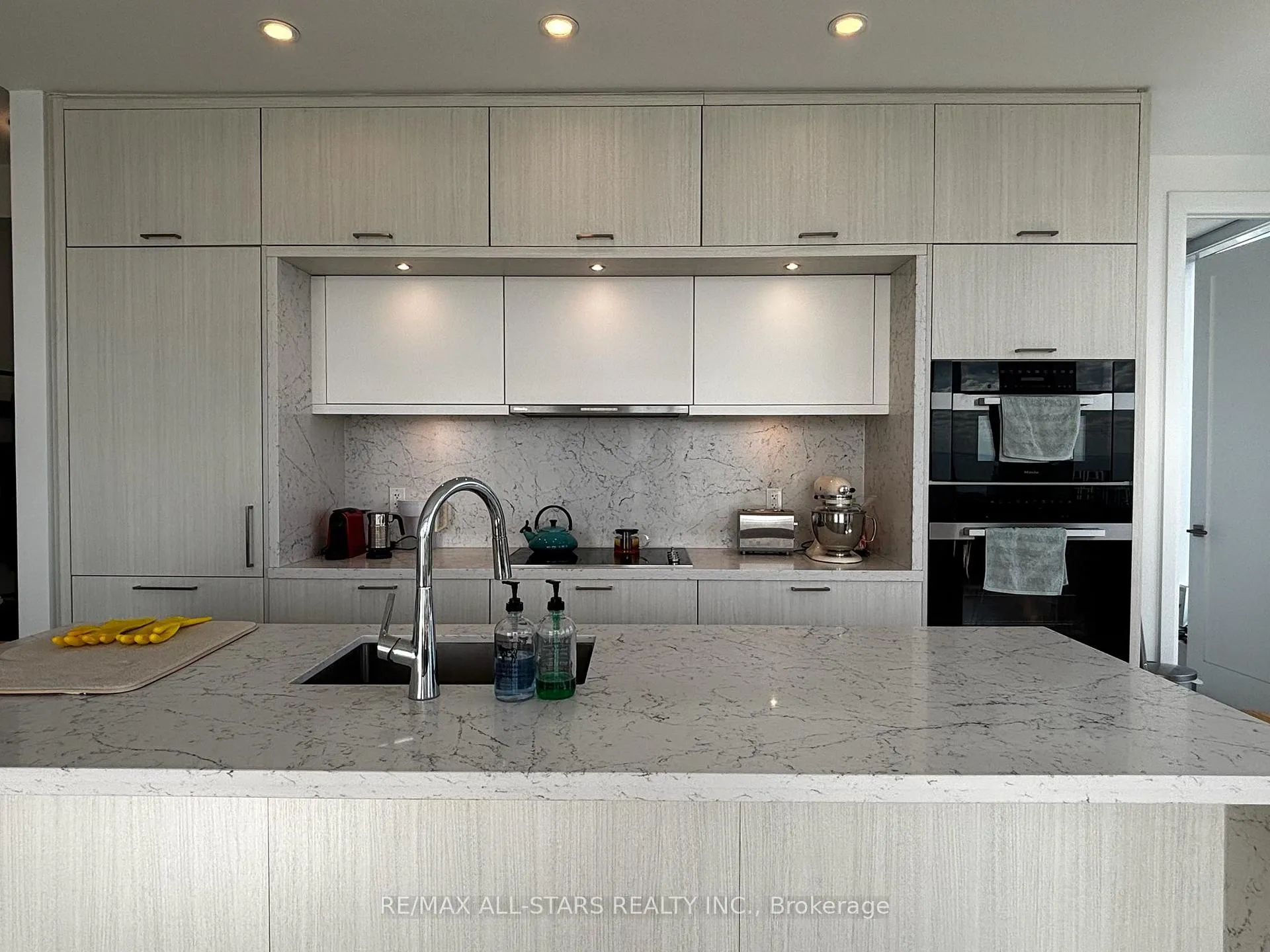 Photo 4 of Unit 3513, 470 Front Street W, Toronto, Waterfront Communities — HOMEH