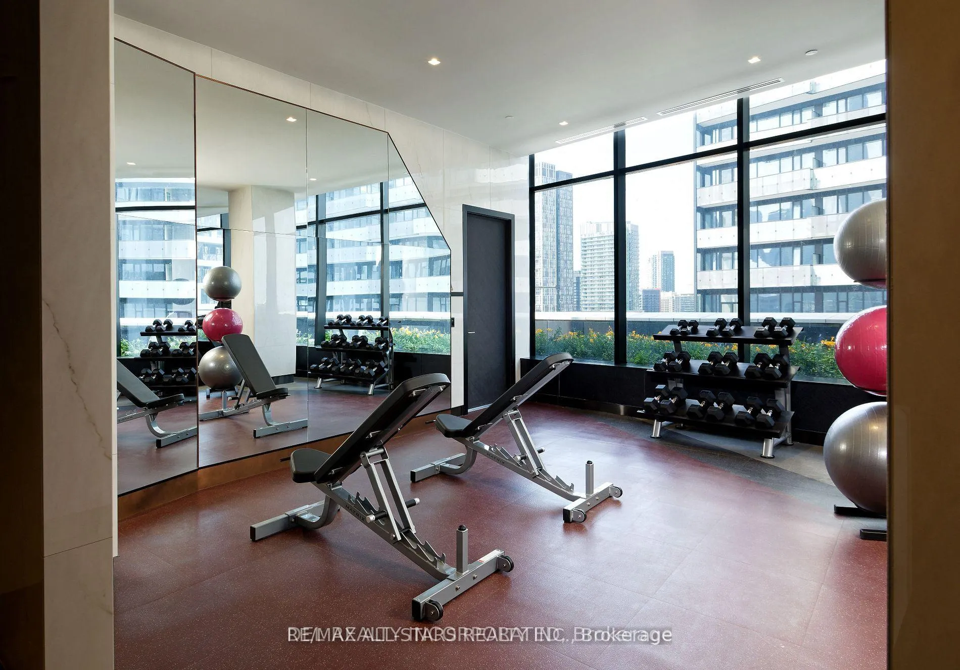 Photo 13 of Unit 3513, 470 Front Street W, Toronto, Waterfront Communities — HOMEH