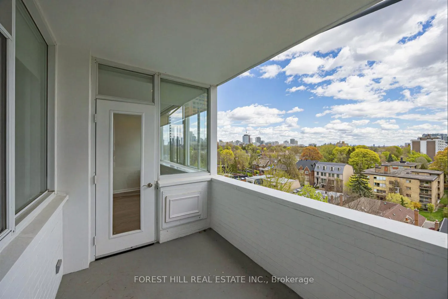 Photo 10 of Unit 906, 561 Avenue Road, Toronto, Yonge-St. Clair — HOMEH