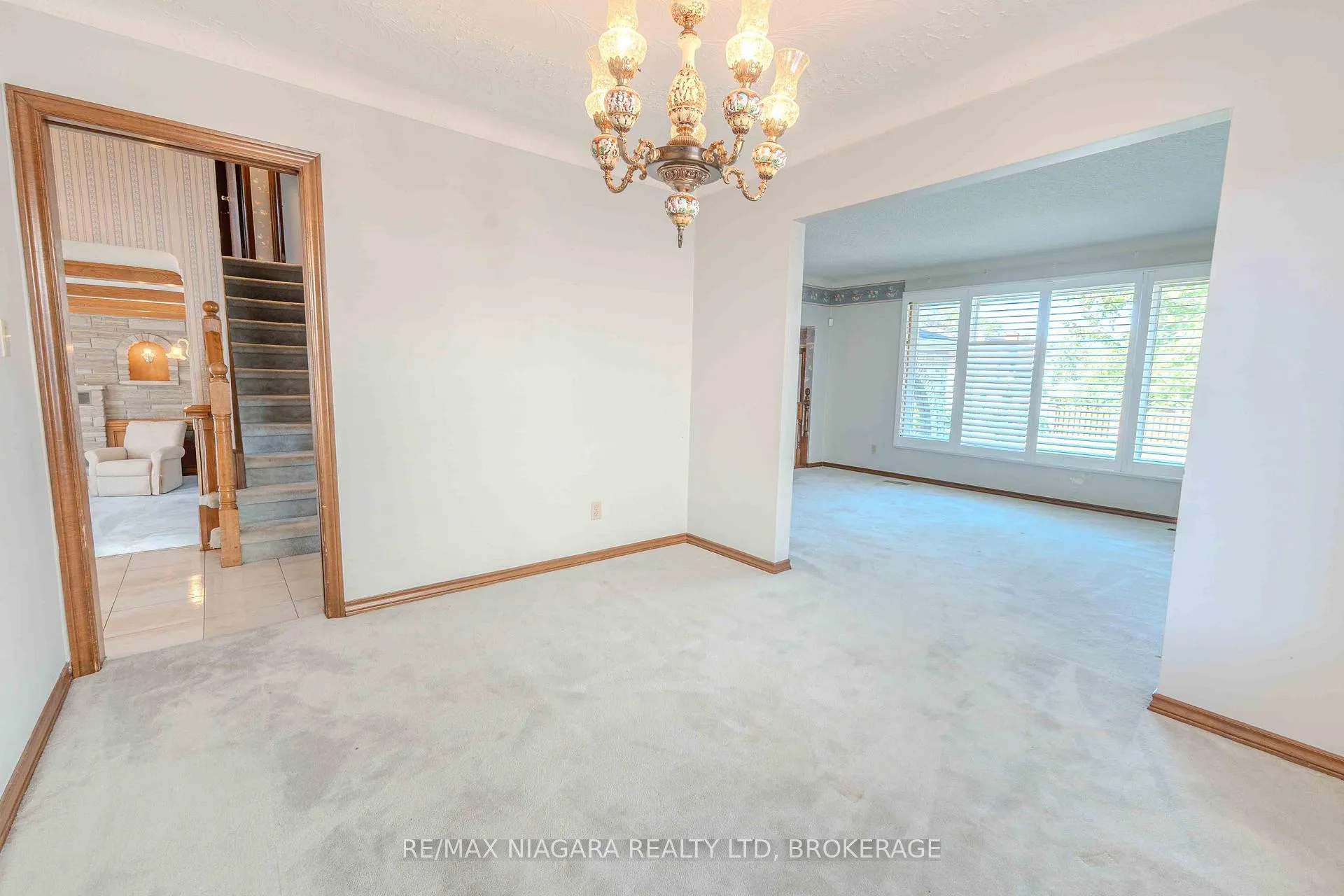 Photo 8 of 28 Tanera Crescent, St. Catharines, Carlton/Bunting — HOMEH