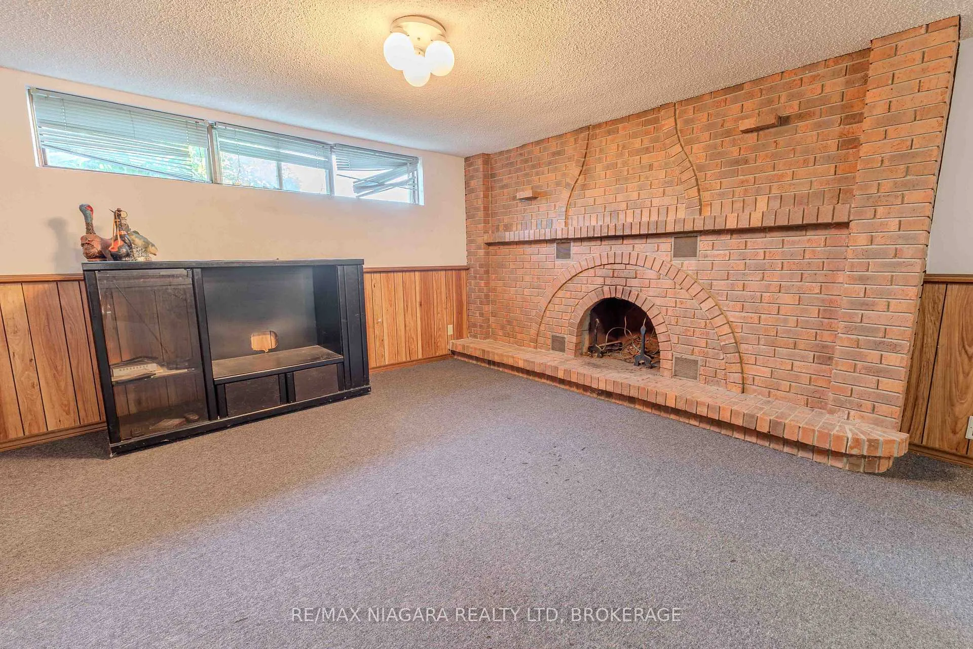 Photo 36 of 28 Tanera Crescent, St. Catharines, Carlton/Bunting — HOMEH