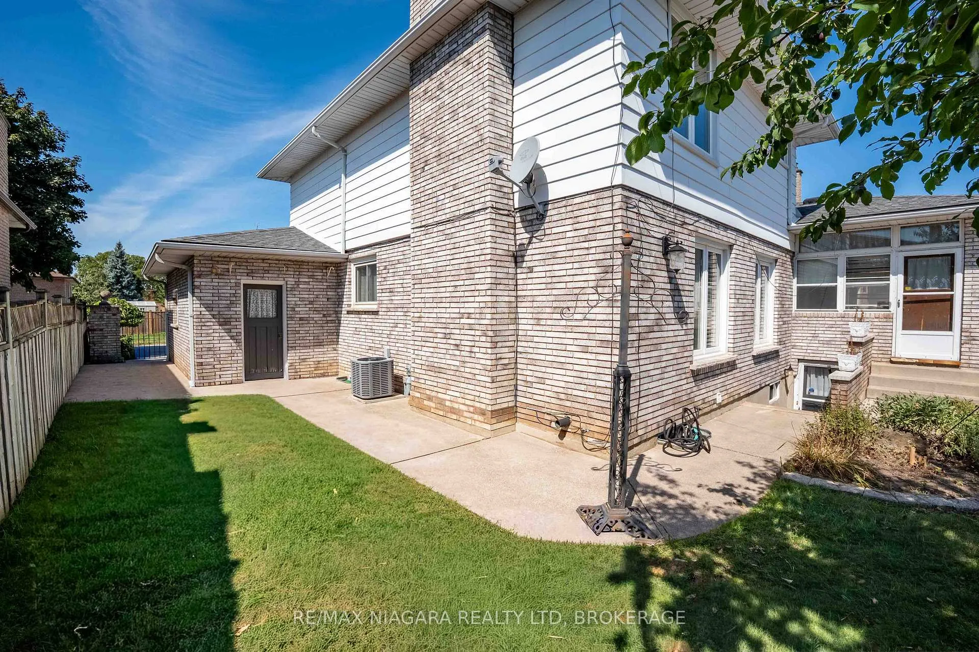 Photo 47 of 28 Tanera Crescent, St. Catharines, Carlton/Bunting — HOMEH