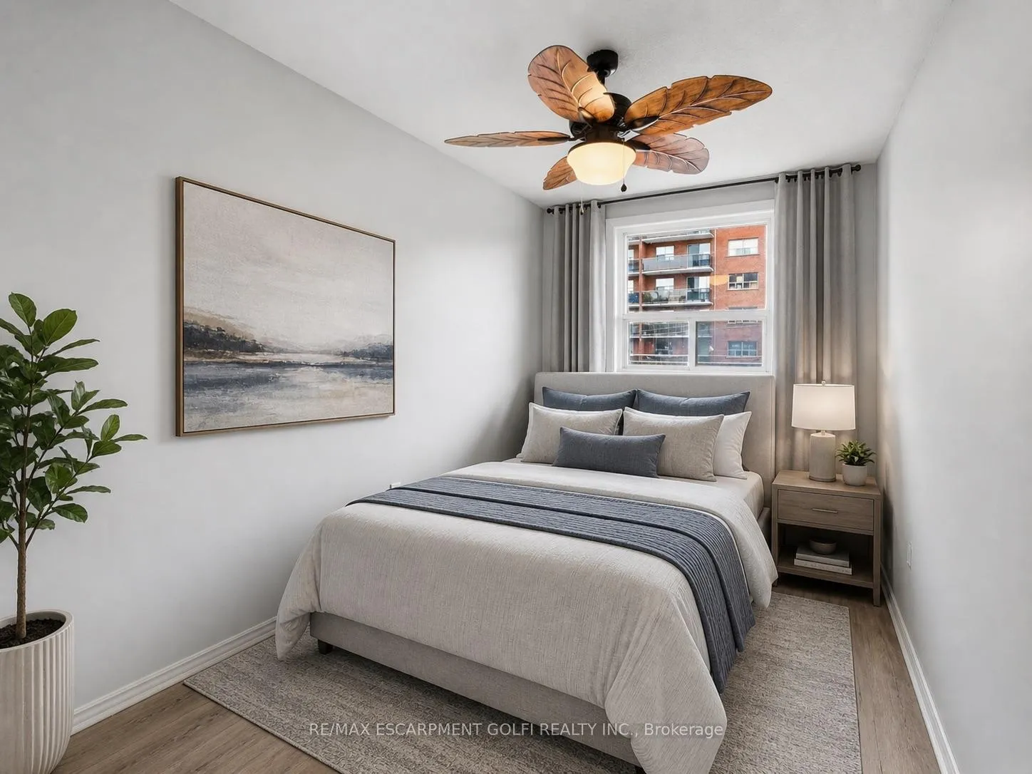 Photo 14 of Unit 303, 30 Summit Avenue, Hamilton, Eastmount — HOMEH