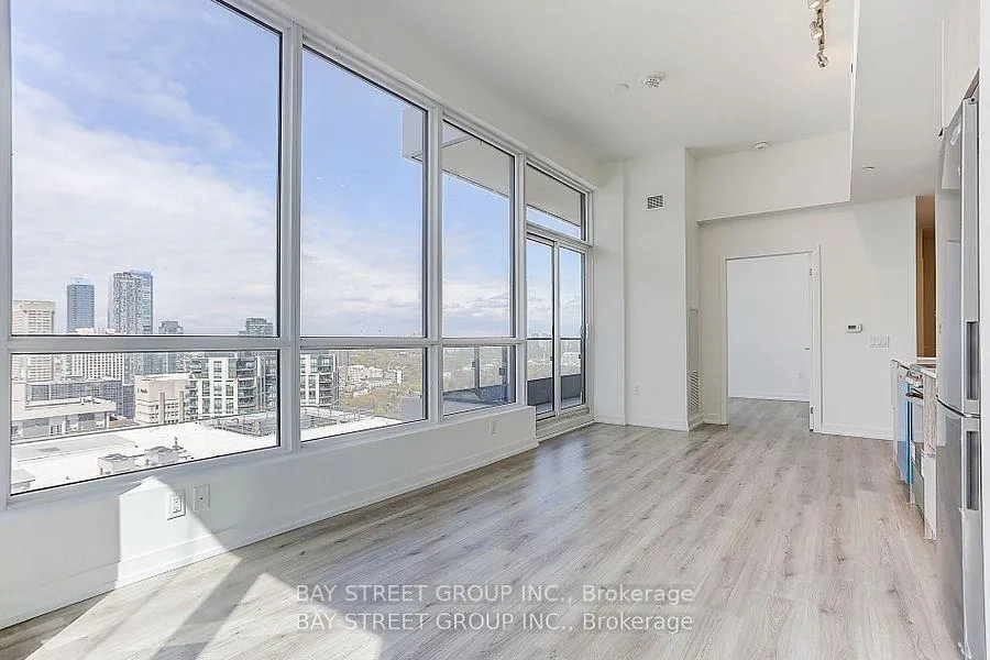 Photo 6 of Unit 2802, 395 Bloor Street E, Toronto, North St. James Town — HOMEH