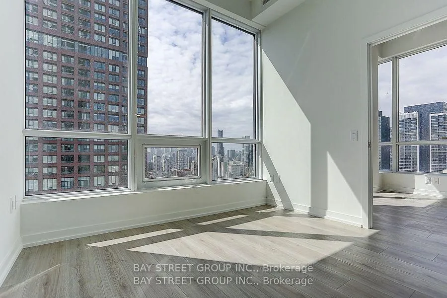 Photo 11 of Unit 2802, 395 Bloor Street E, Toronto, North St. James Town — HOMEH