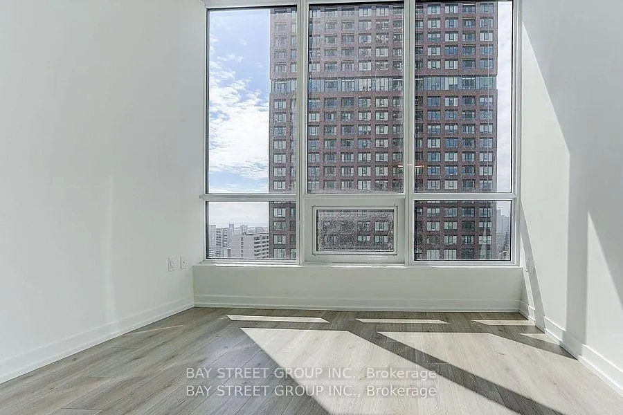 Photo 13 of Unit 2802, 395 Bloor Street E, Toronto, North St. James Town — HOMEH