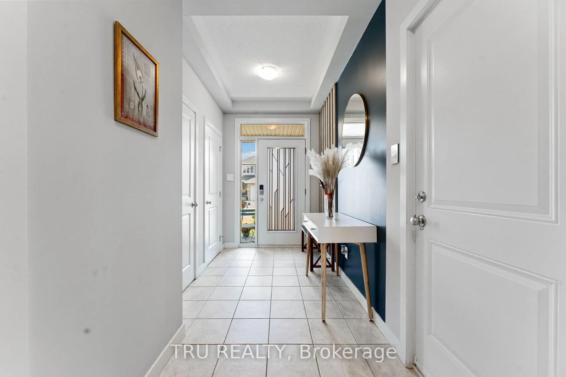 Photo 2 of 43 Aridus Crescent, Ottawa, Remainder of Stittsville & Area — HOMEH