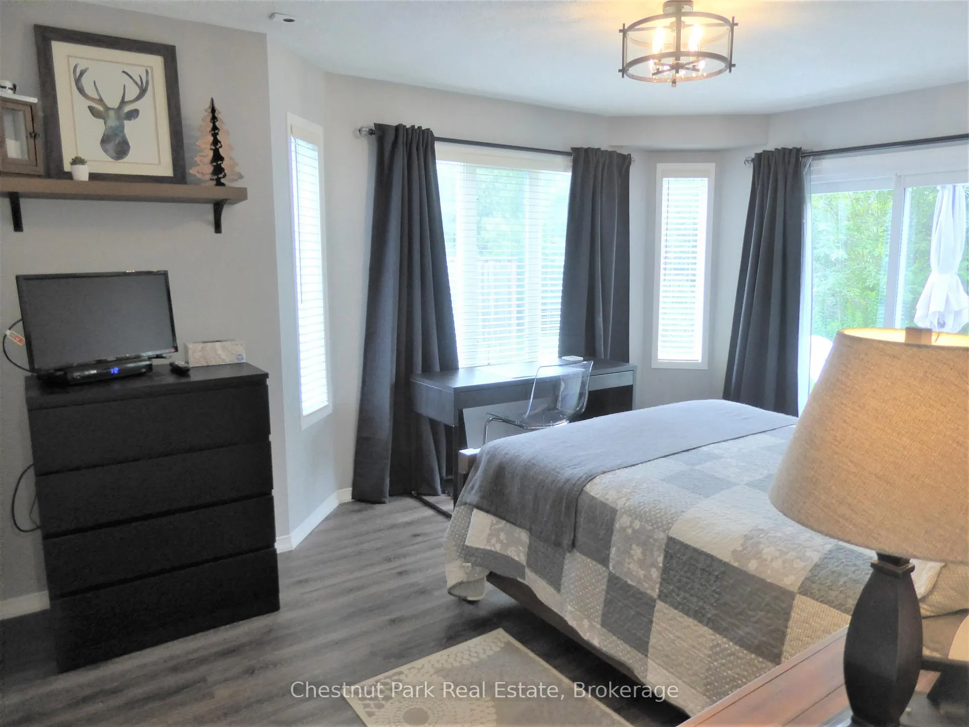 Photo 17 of 17 Valleymede Court, Collingwood — HOMEH