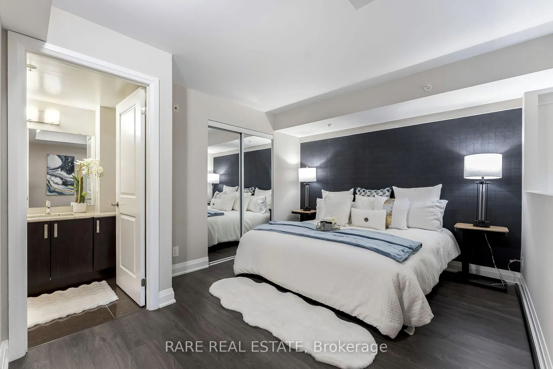 Photo 10 of Unit 118, 24 Woodstream Boulevard, Vaughan, Vaughan Grove — HOMEH