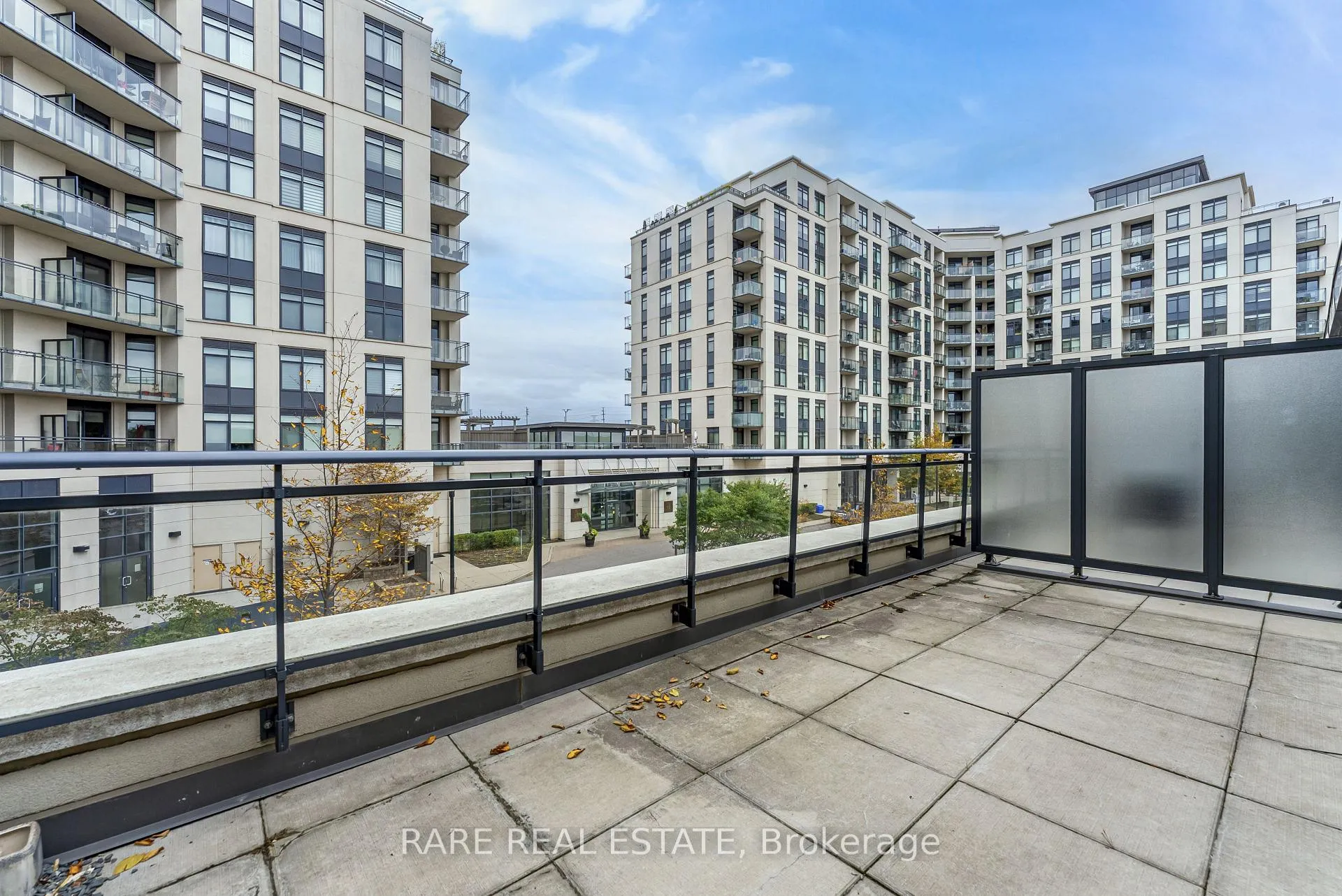 Photo 14 of Unit 118, 24 Woodstream Boulevard, Vaughan, Vaughan Grove — HOMEH