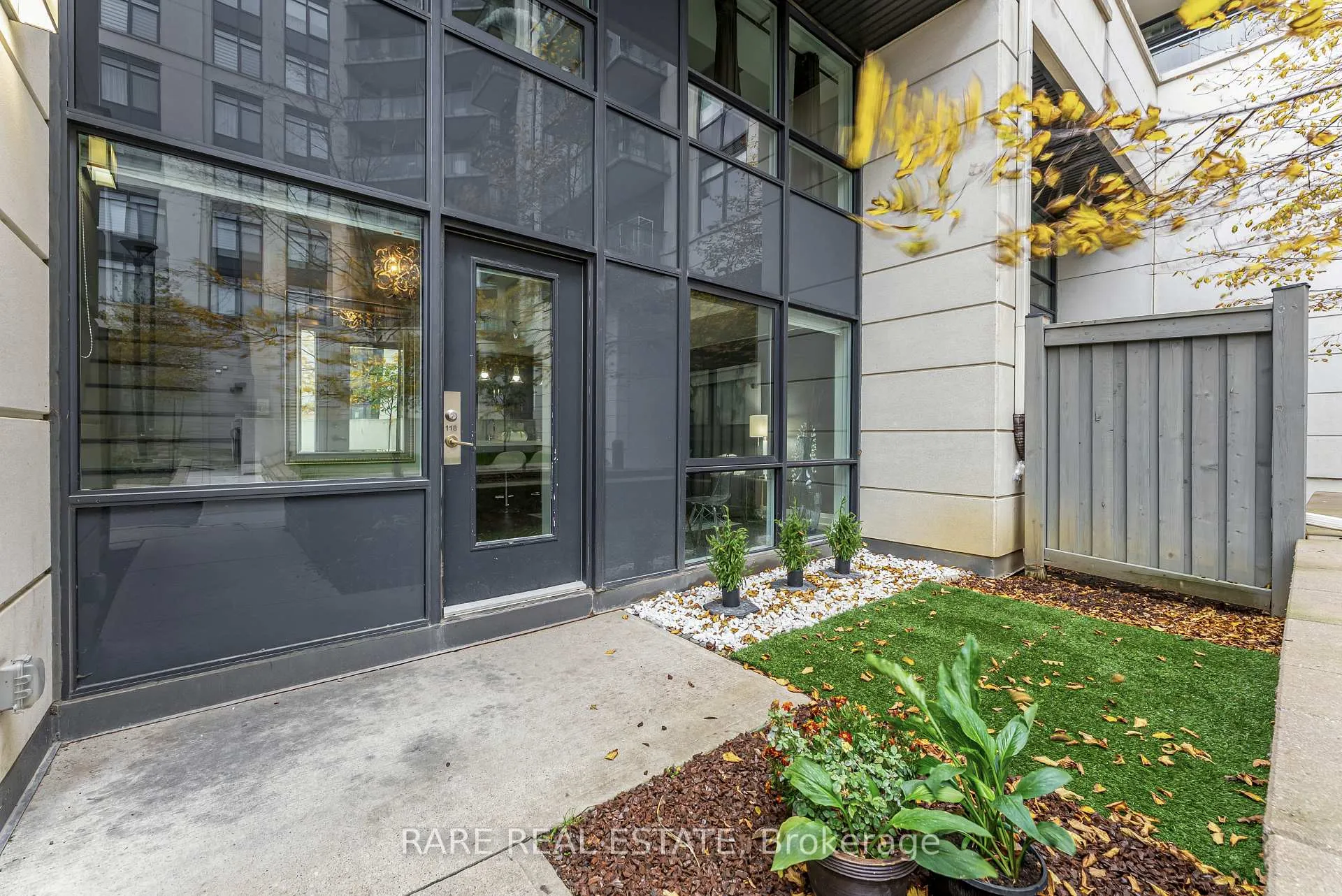 Photo 16 of Unit 118, 24 Woodstream Boulevard, Vaughan, Vaughan Grove — HOMEH