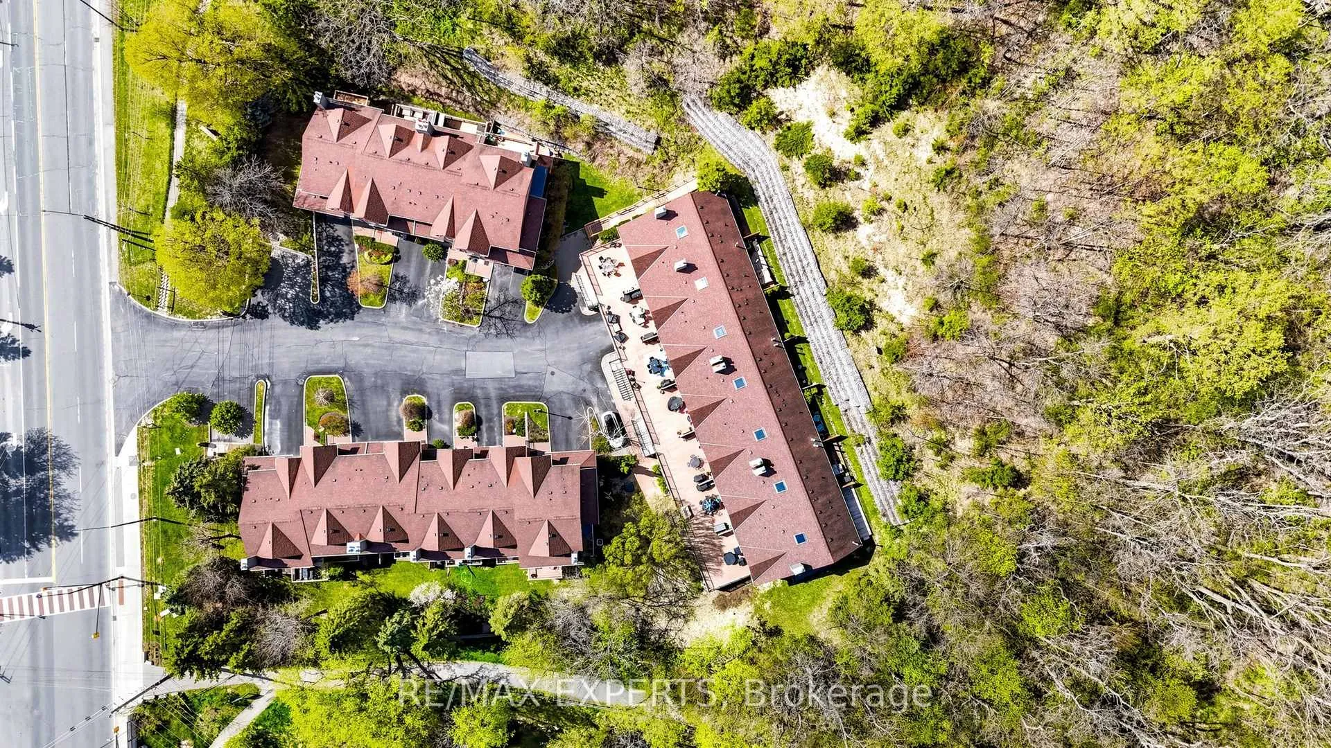 Photo 36 of 7 Warbrick Lane, Caledon, Bolton North — HOMEH
