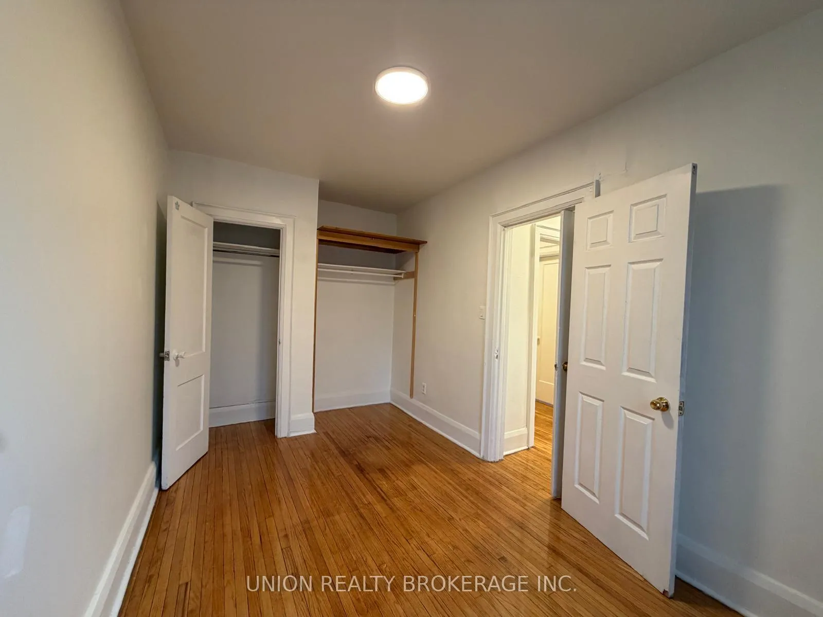 Photo 6 of Unit 26, 2451 Queen Street E, Toronto, The Beaches — HOMEH