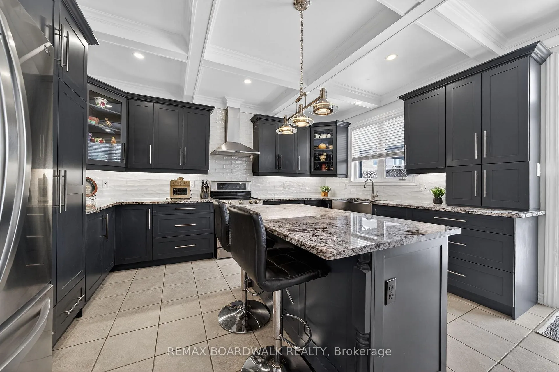 Photo 15 of 85 Woliston Crescent, Ottawa, Kanata - Morgan's Grant/South March — HOMEH