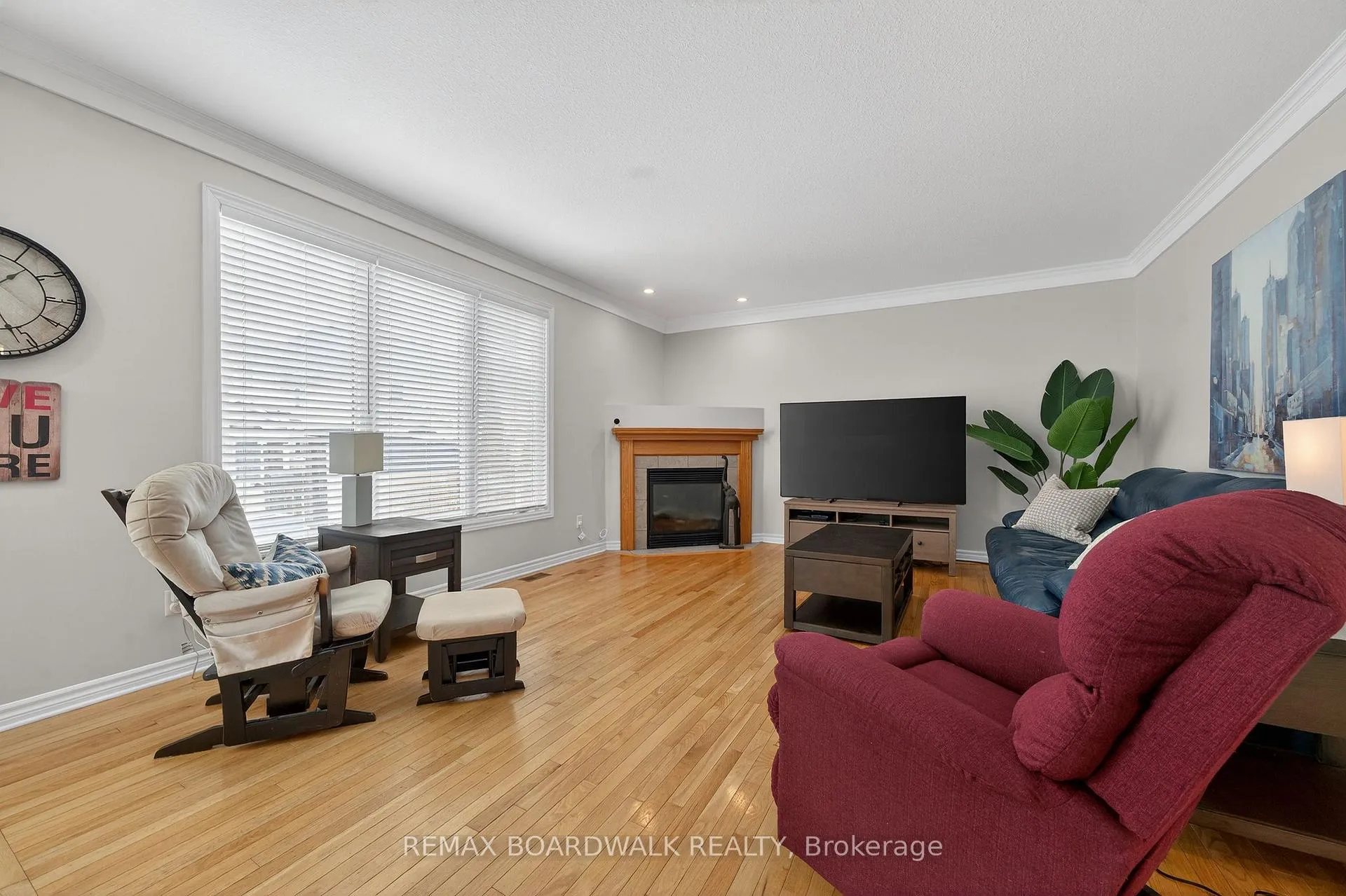 Photo 18 of 85 Woliston Crescent, Ottawa, Kanata - Morgan's Grant/South March — HOMEH