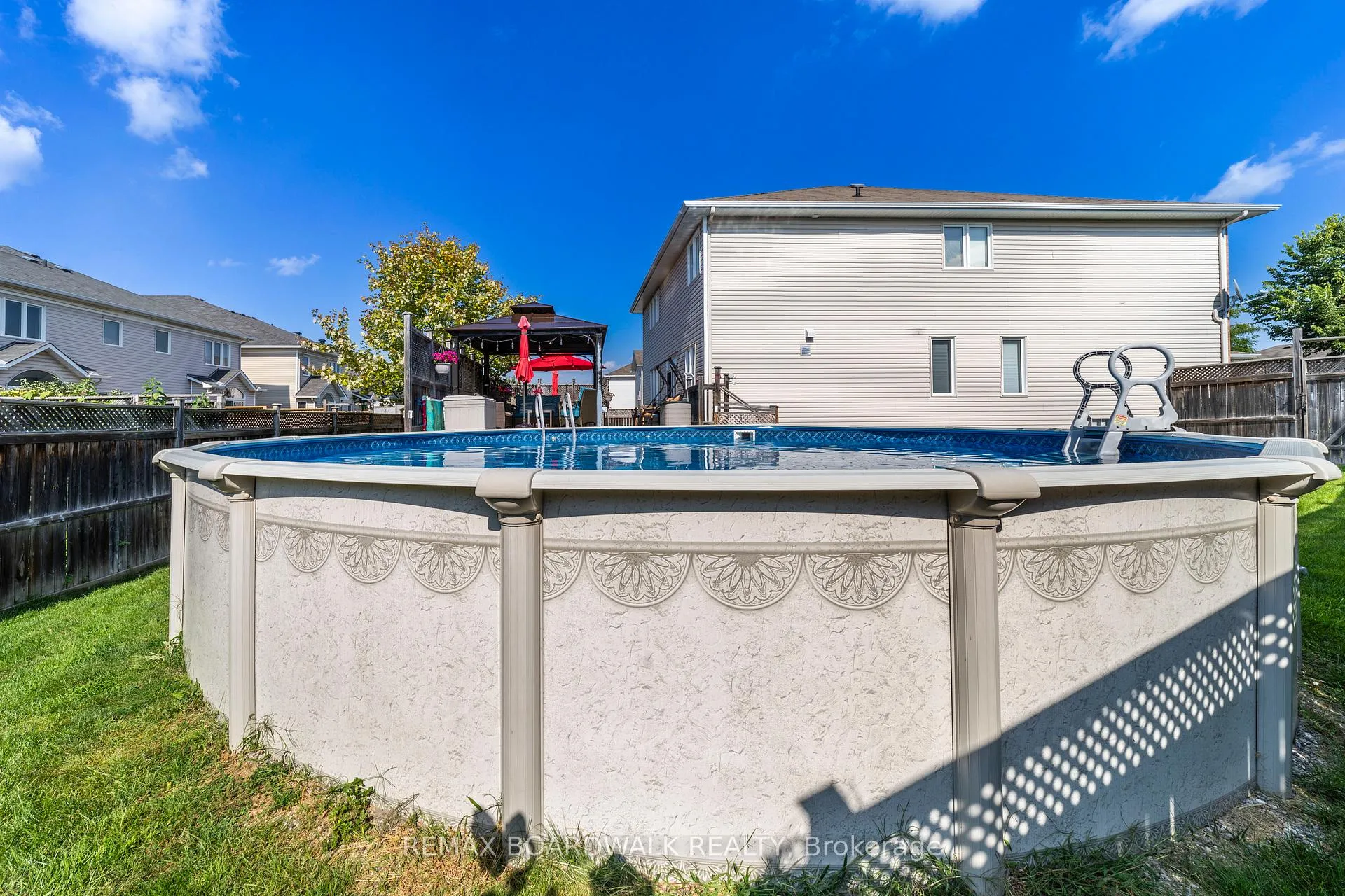 Photo 39 of 85 Woliston Crescent, Ottawa, Kanata - Morgan's Grant/South March — HOMEH