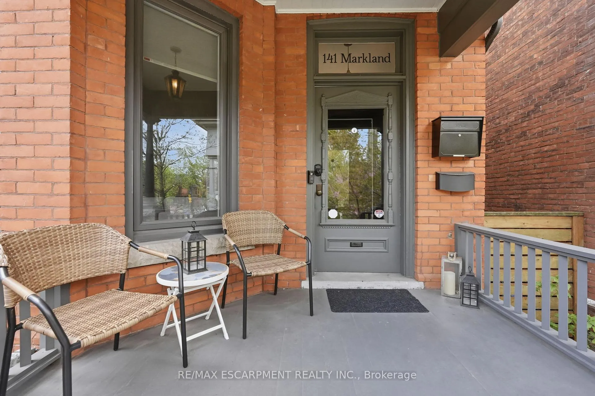 Photo 3 of 141 Markland Street, Hamilton, Durand — HOMEH