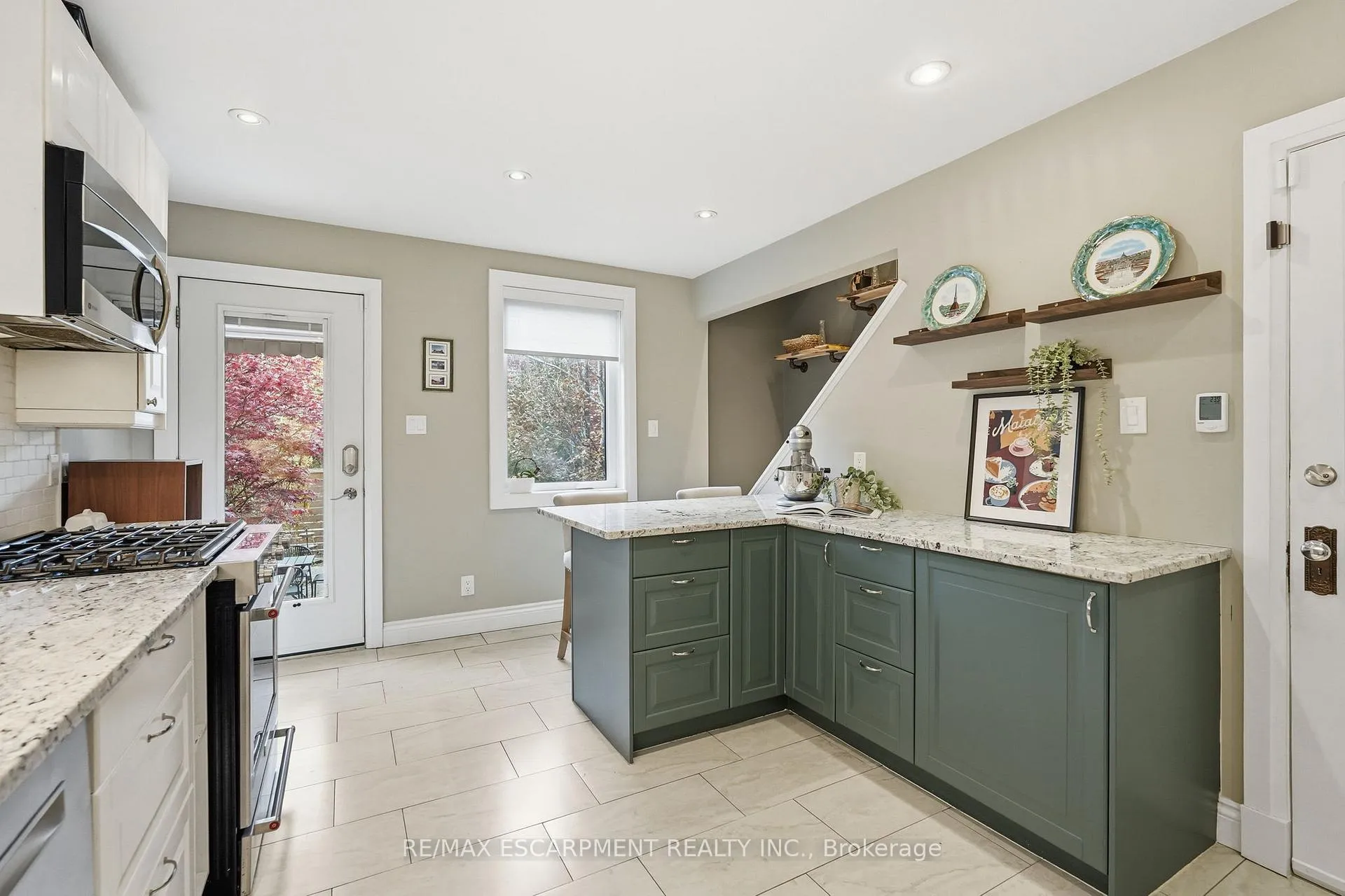 Photo 15 of 141 Markland Street, Hamilton, Durand — HOMEH