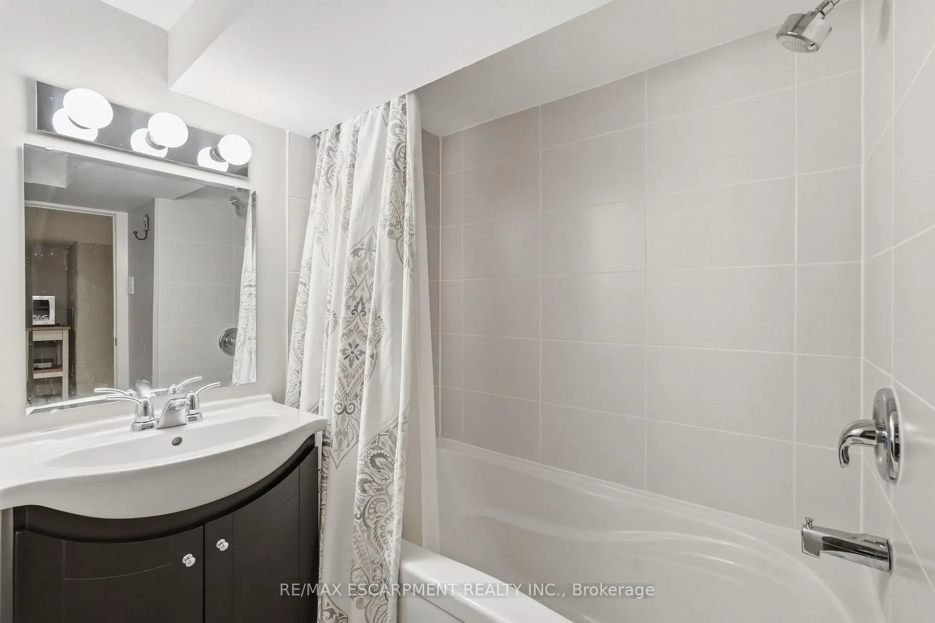 Photo 42 of 141 Markland Street, Hamilton, Durand — HOMEH