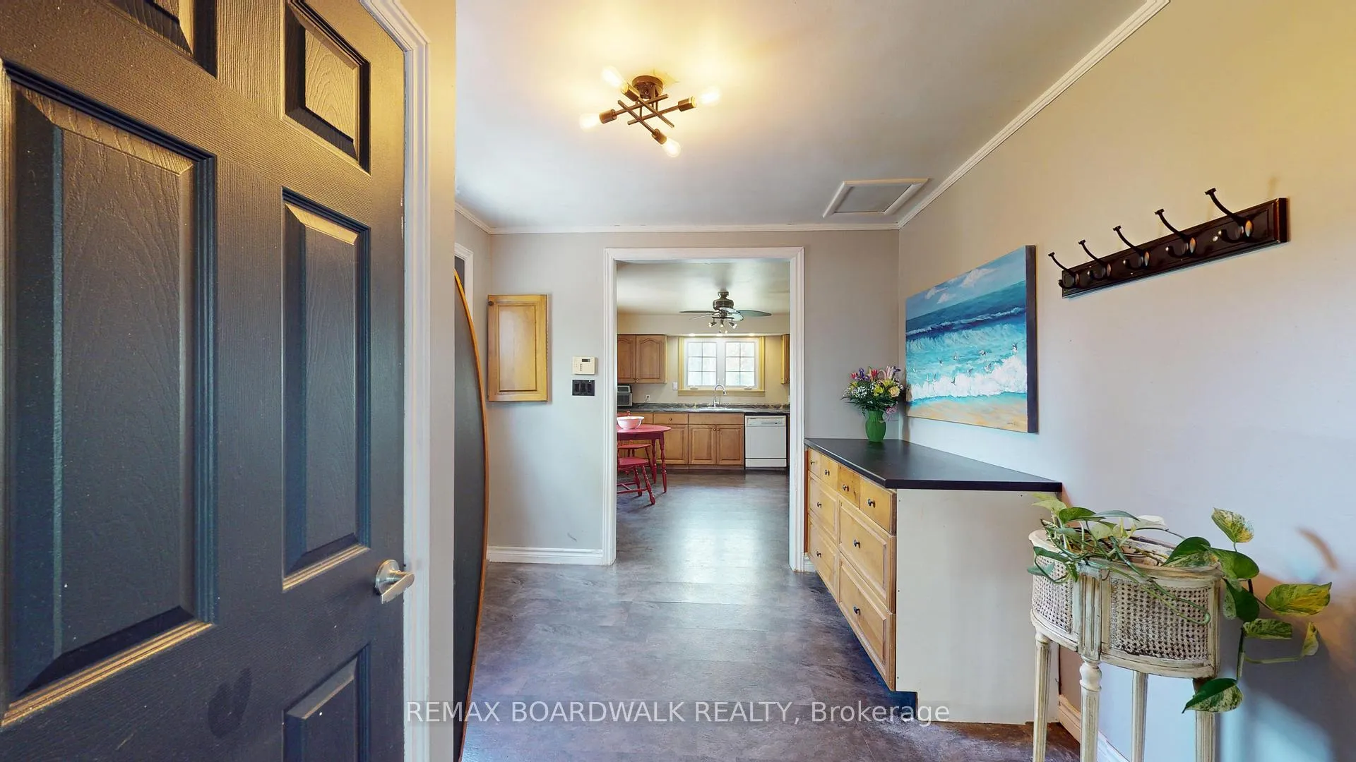 Photo 3 of 1061 Centennial Road, Brockville — HOMEH