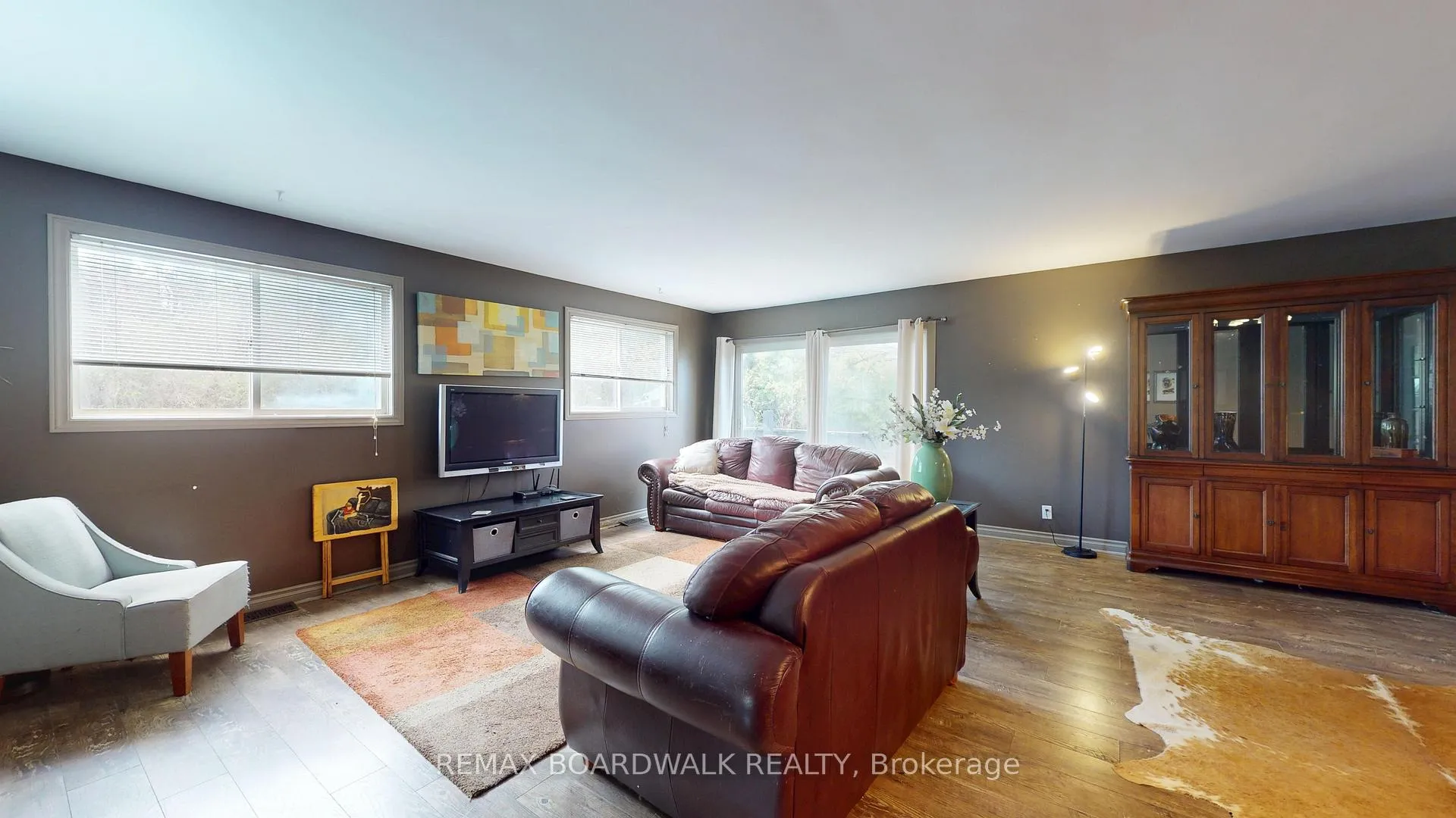 Photo 6 of 1061 Centennial Road, Brockville — HOMEH