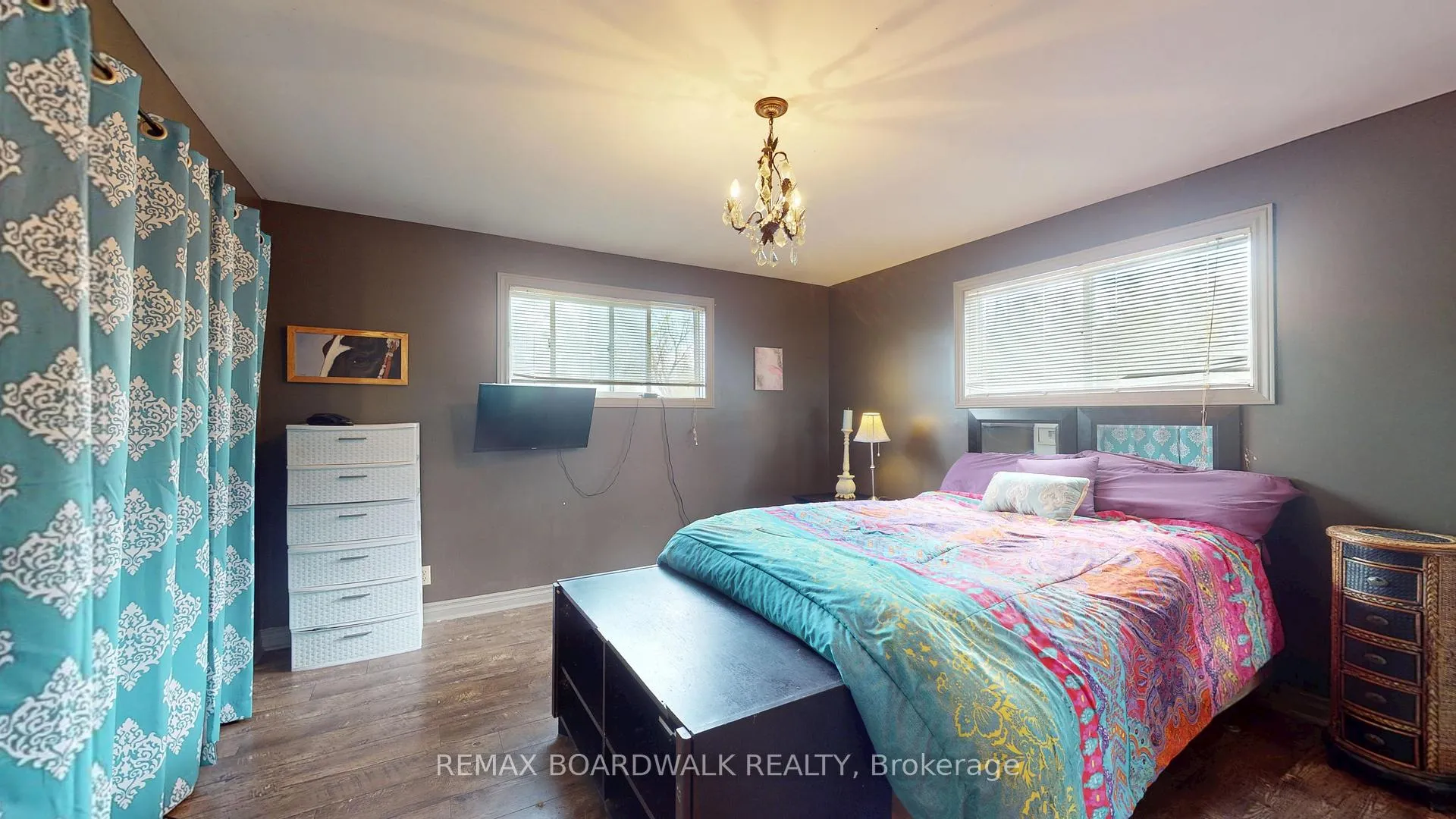 Photo 17 of 1061 Centennial Road, Brockville — HOMEH